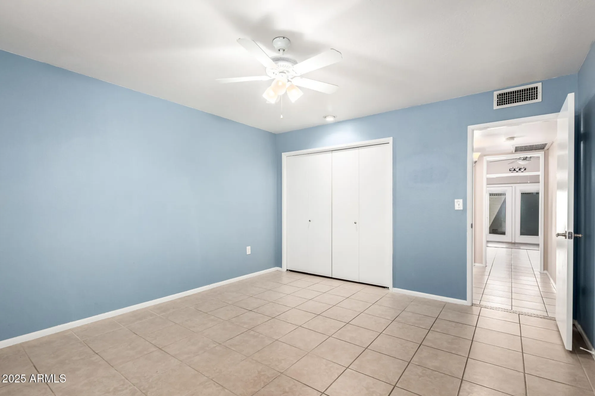 Property Slideshow image 16 of 23 | 10528 w coggins dr, Sun City, AZ, 85351