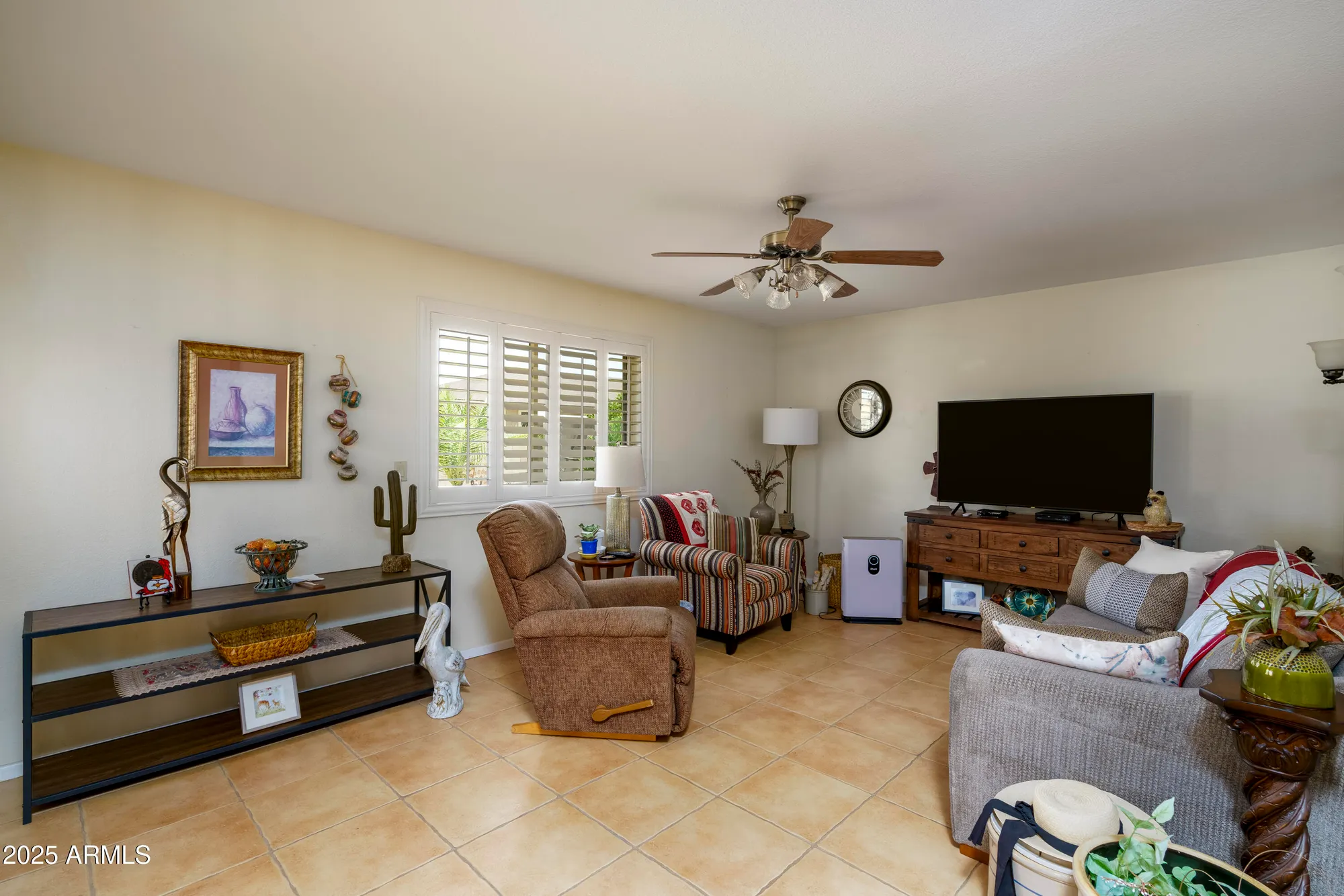 Property Slideshow image 10 of 27 | 7842 e navarro ave, Mesa, AZ, 85209