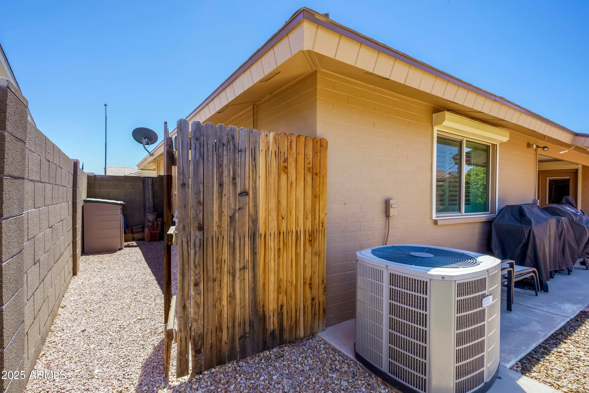 Property Slideshow image 26 of 27 | 7842 e navarro ave, Mesa, AZ, 85209
