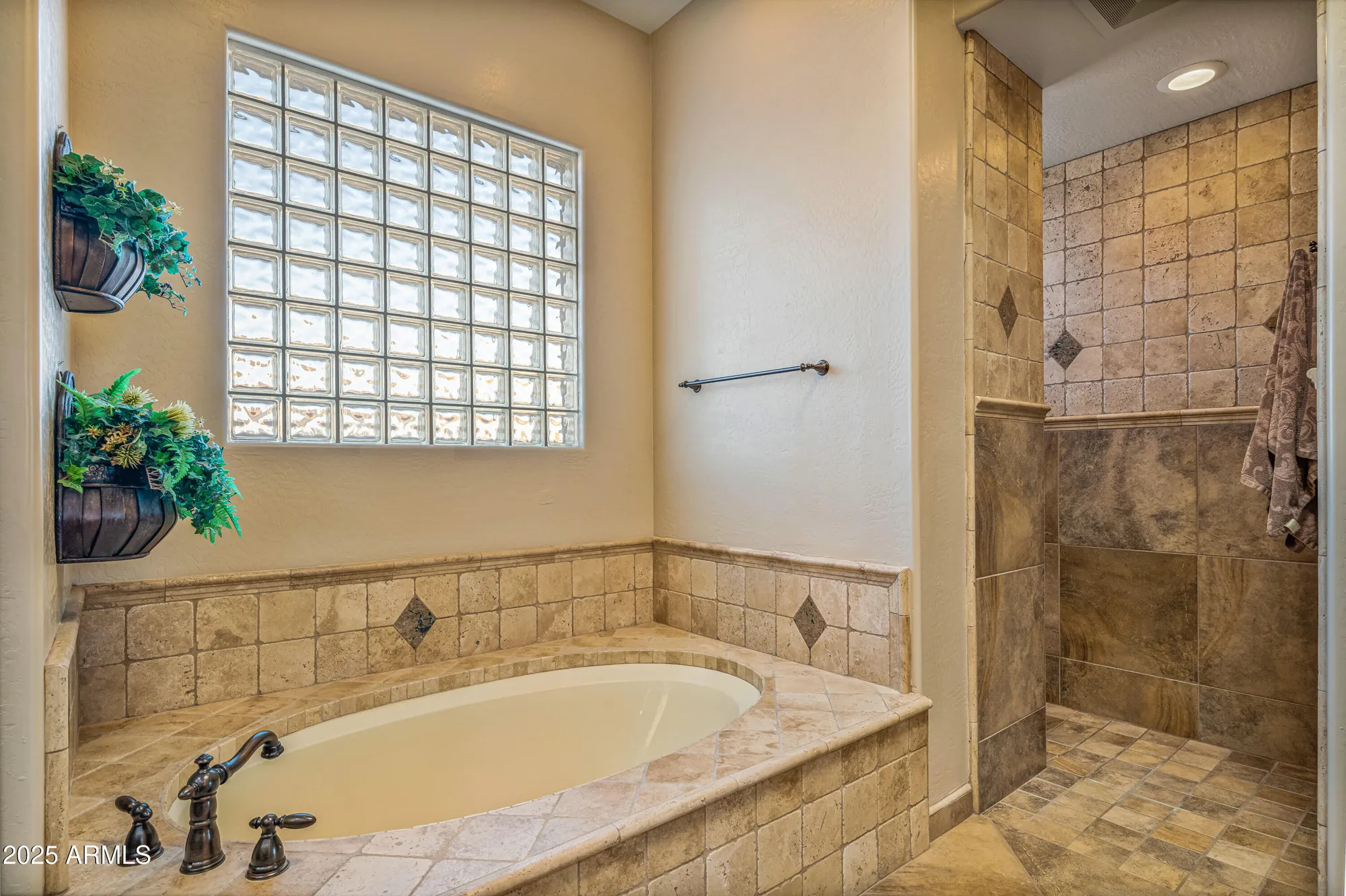 Property Slideshow image 28 of 61 | 19115 e tonto verde dr, Rio Verde, AZ, 85263