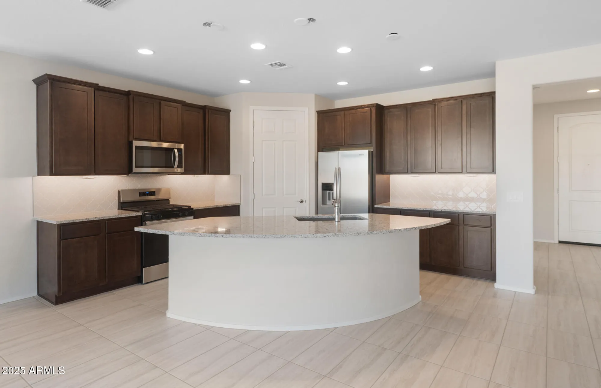 Property Slideshow image 10 of 25 | 21279 n 272nd dr, Buckeye, AZ, 85396