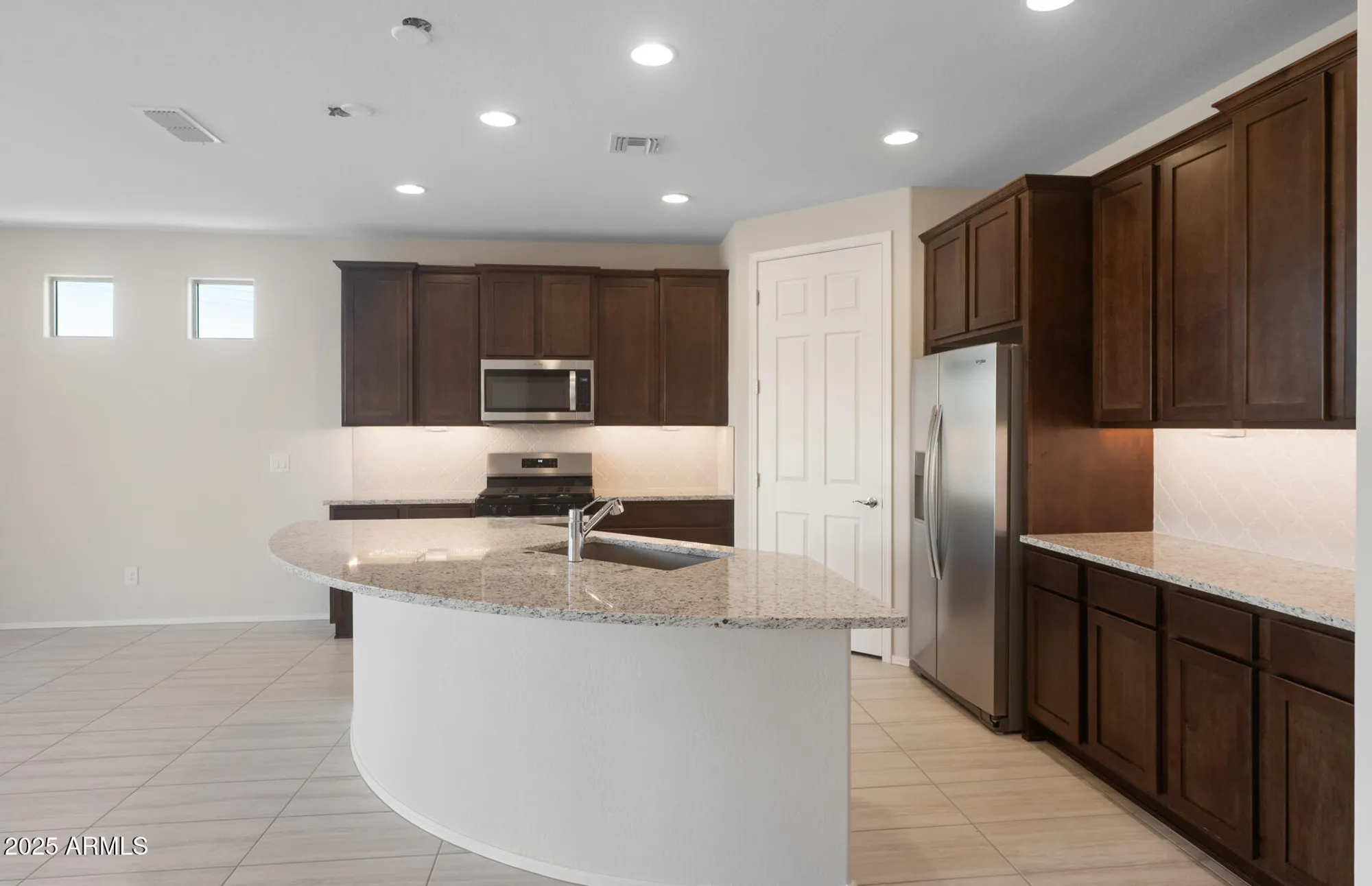 Property Slideshow image 11 of 25 | 21279 n 272nd dr, Buckeye, AZ, 85396