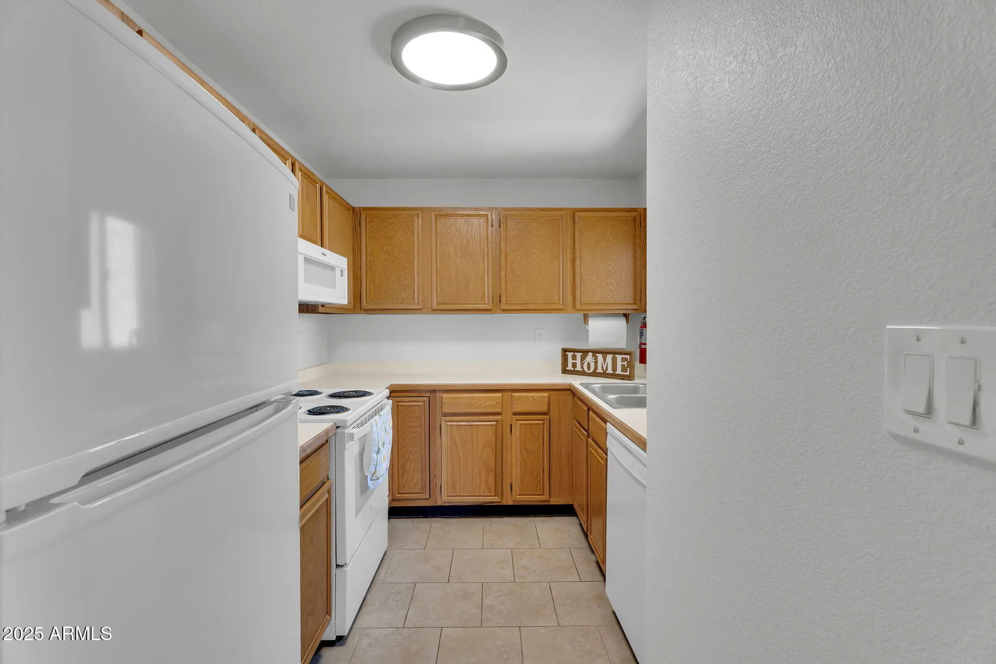 Property Slideshow image 7 of 24 | 5518 e lindstrom ln 3012, Mesa, AZ, 85215