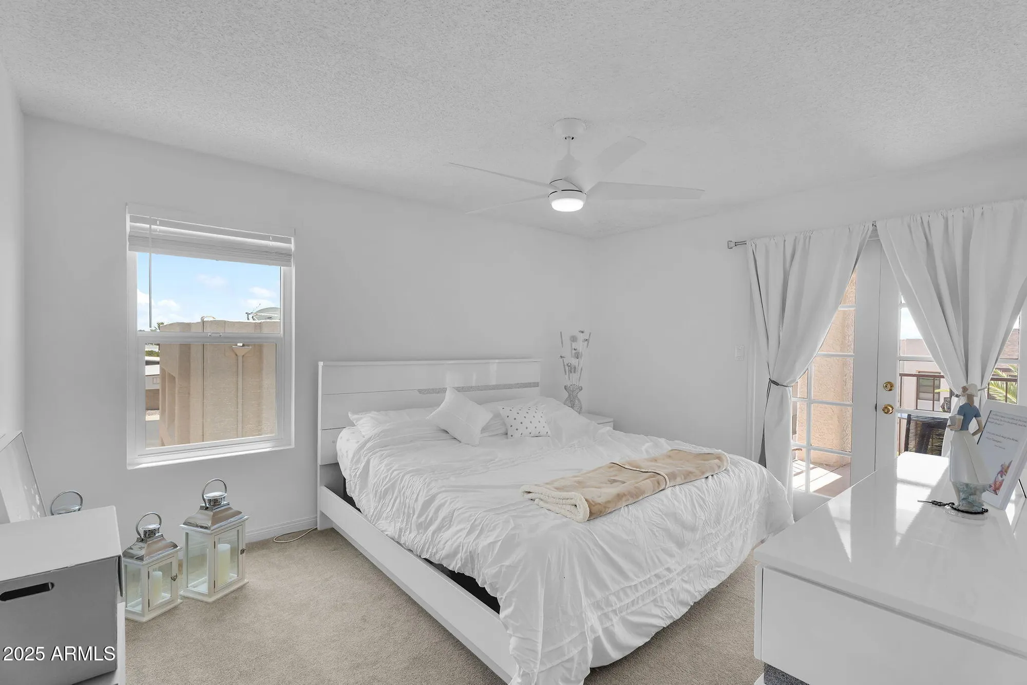 Property Slideshow image 9 of 24 | 5518 e lindstrom ln 3012, Mesa, AZ, 85215