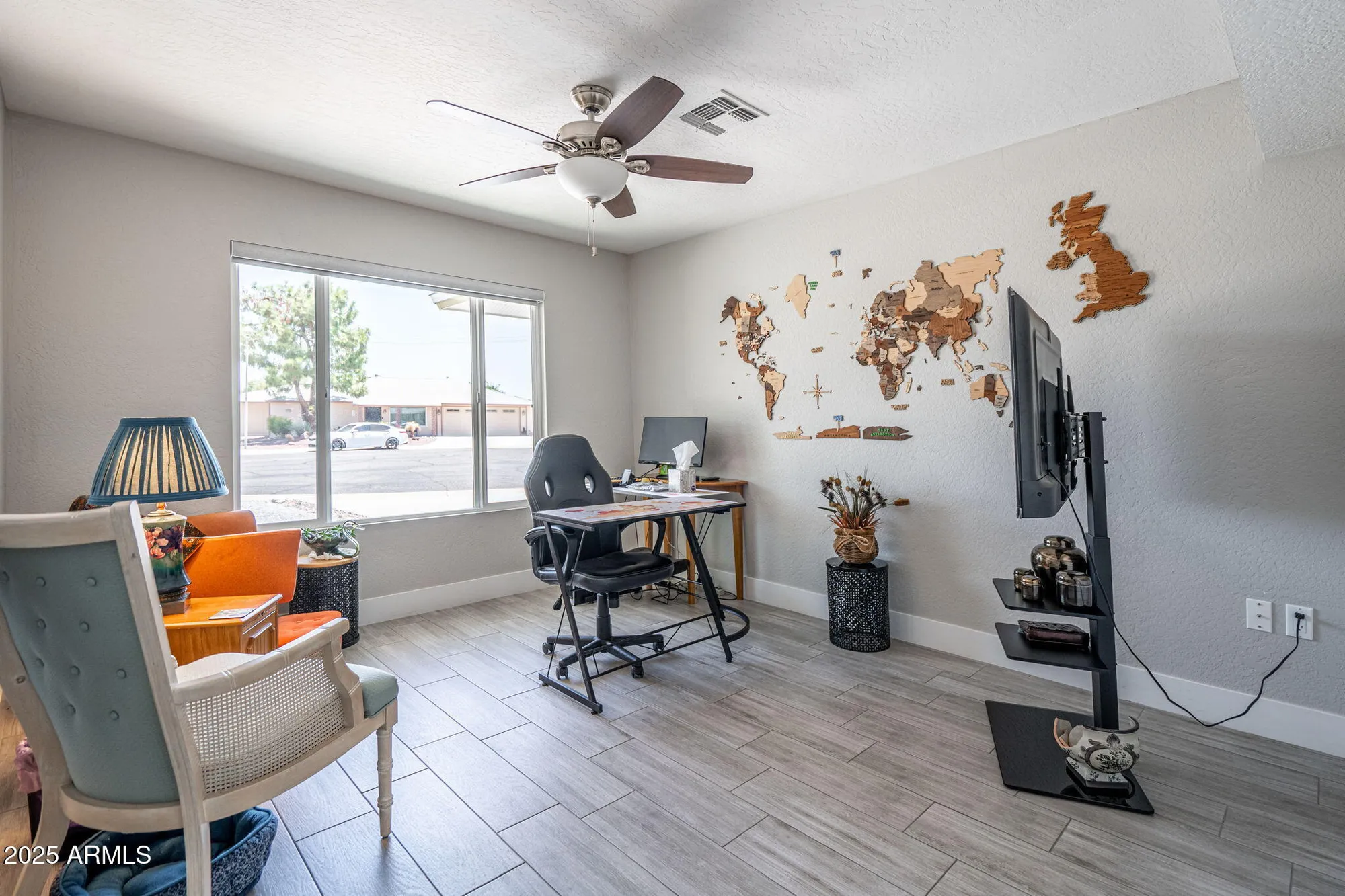 Property Slideshow image 24 of 41 | 17012 n 97th dr, Sun City, AZ, 85373