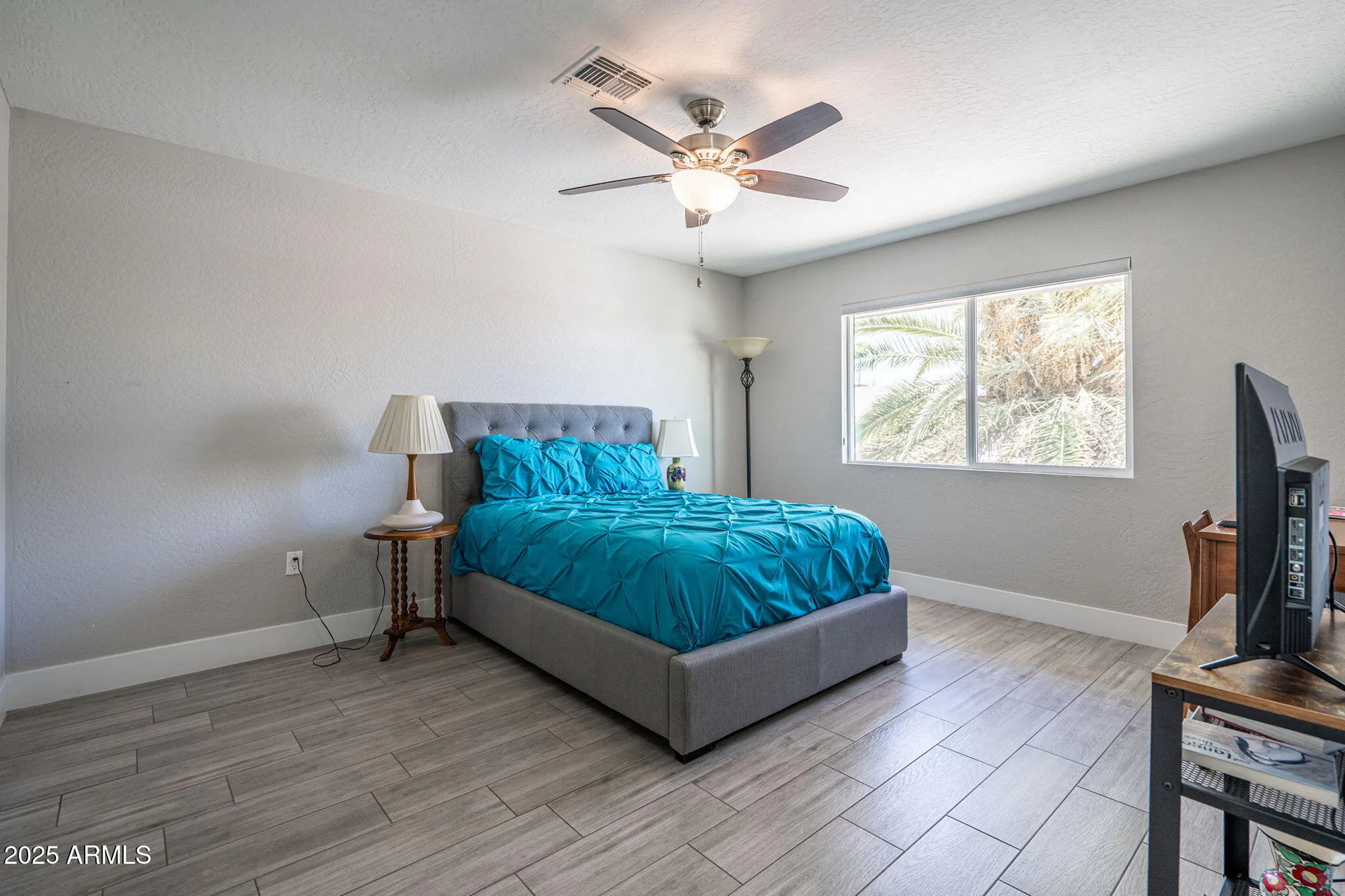 Property Slideshow image 20 of 41 | 17012 n 97th dr, Sun City, AZ, 85373