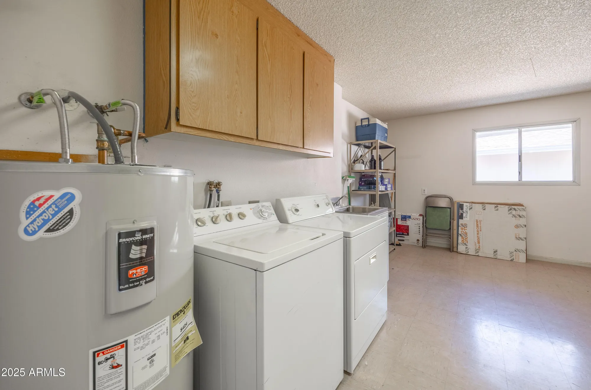 Property Slideshow image 21 of 27 | 18011 n 134th dr, Sun City West, AZ, 85375