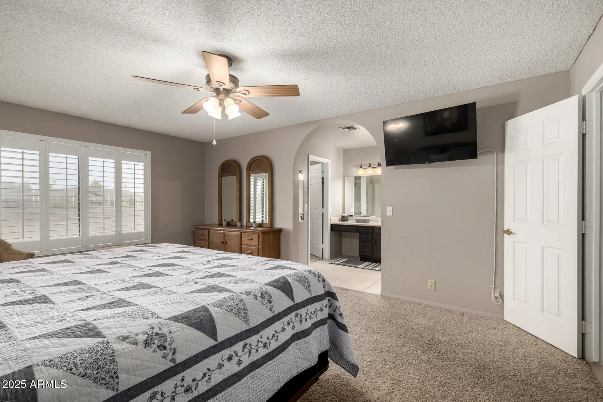 Property Slideshow image 9 of 23 | 19702 n 98th ln, Peoria, AZ, 85382