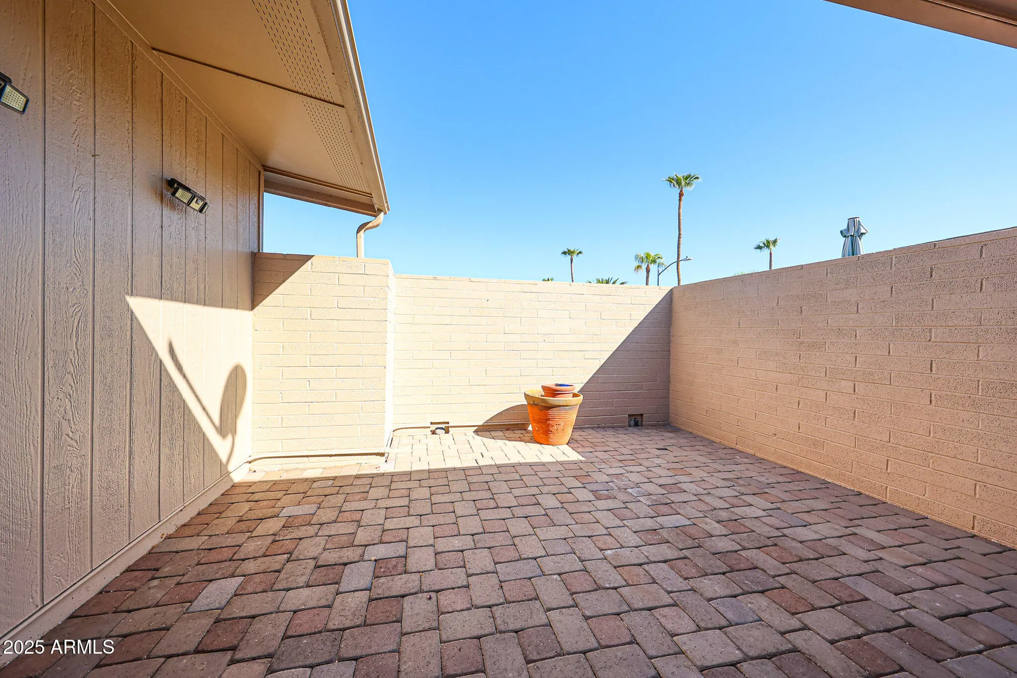Property Slideshow image 24 of 27 | 19254 n camino del sol, Sun City West, AZ, 85375