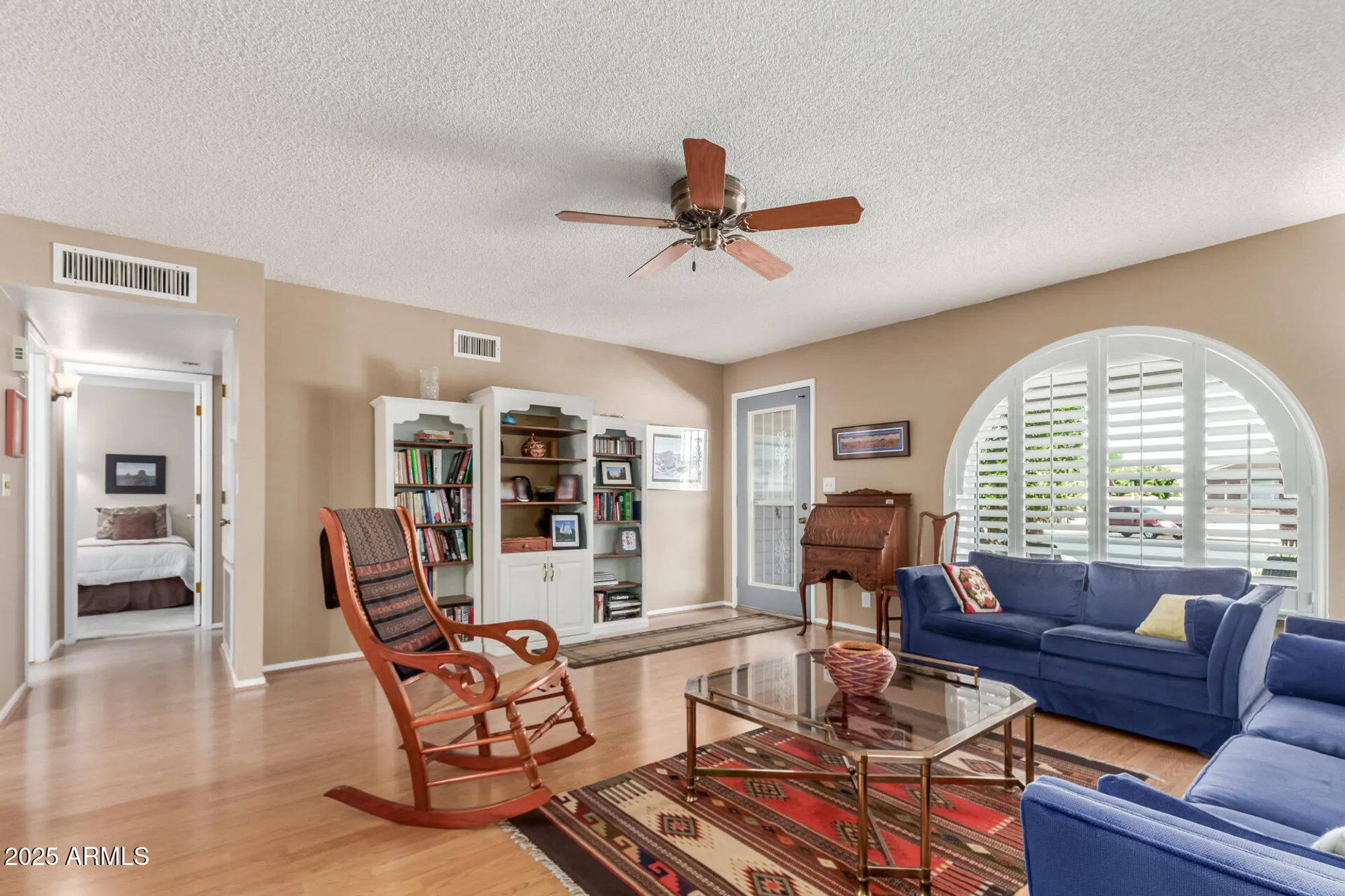 Property Slideshow image 6 of 35 | 4529 e farmdale cir, Mesa, AZ, 85206