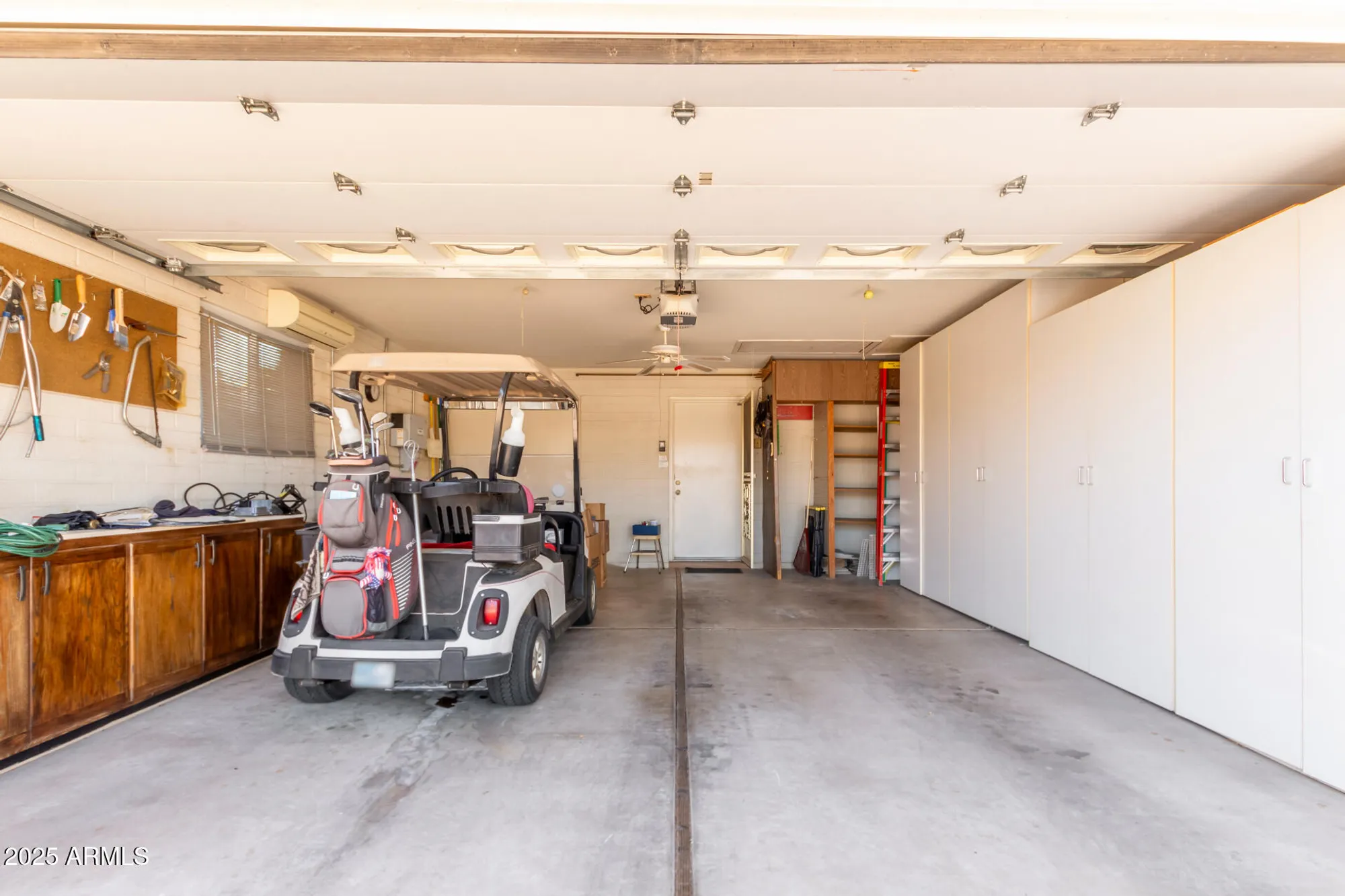 Property Slideshow image 21 of 35 | 4529 e farmdale cir, Mesa, AZ, 85206