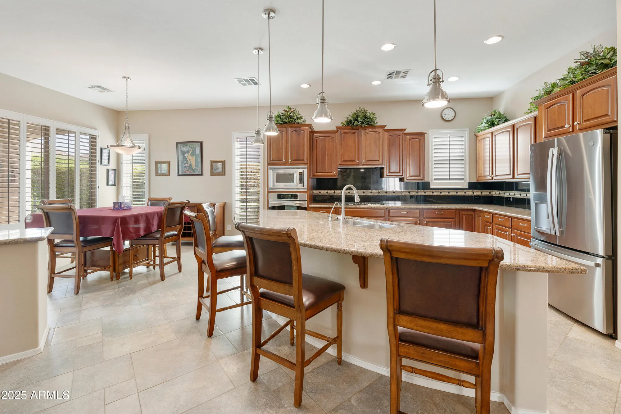 Property Slideshow image 9 of 55 | 4430 e carob dr, Gilbert, AZ, 85298