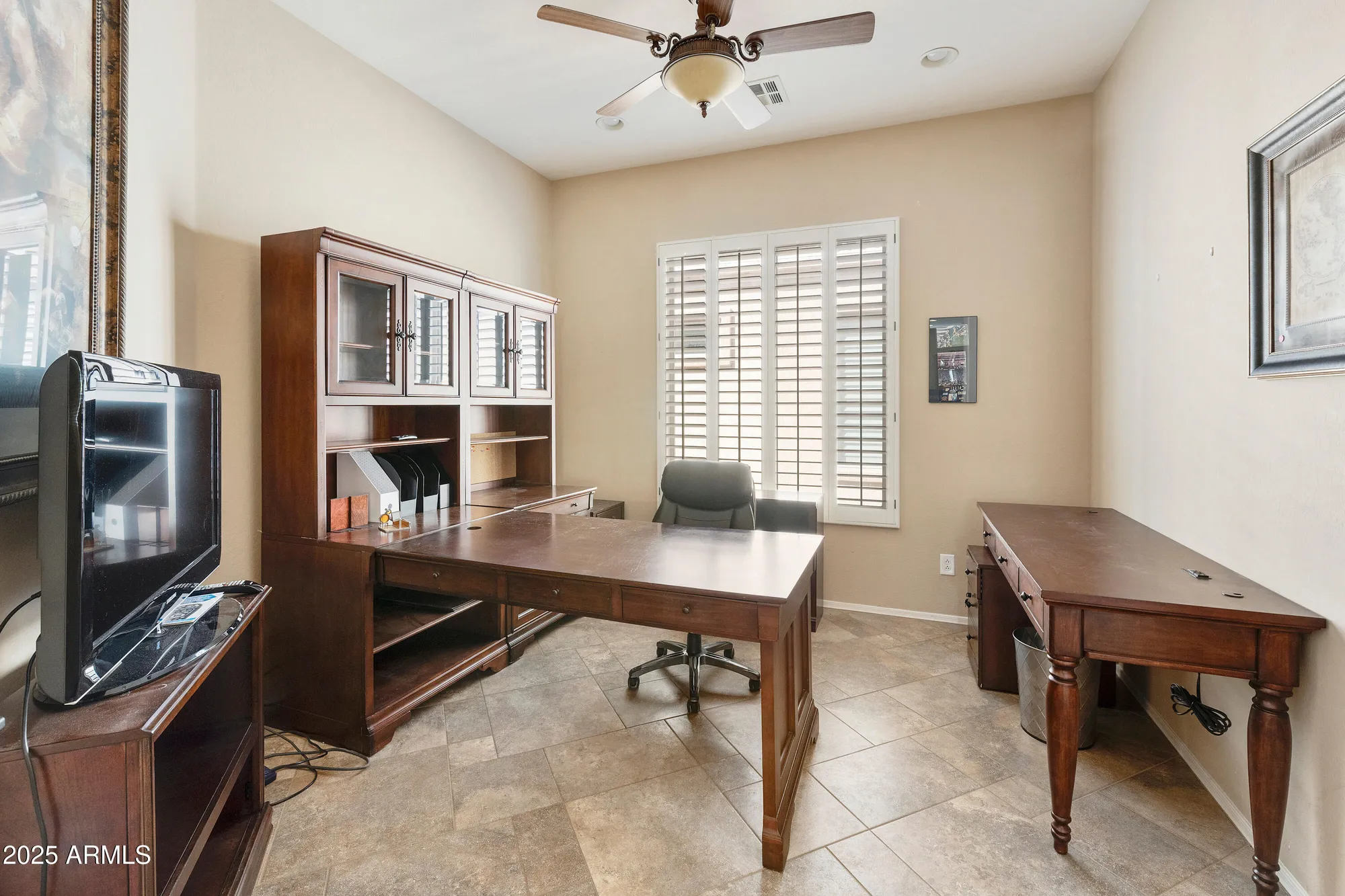 Property Slideshow image 6 of 55 | 4430 e carob dr, Gilbert, AZ, 85298