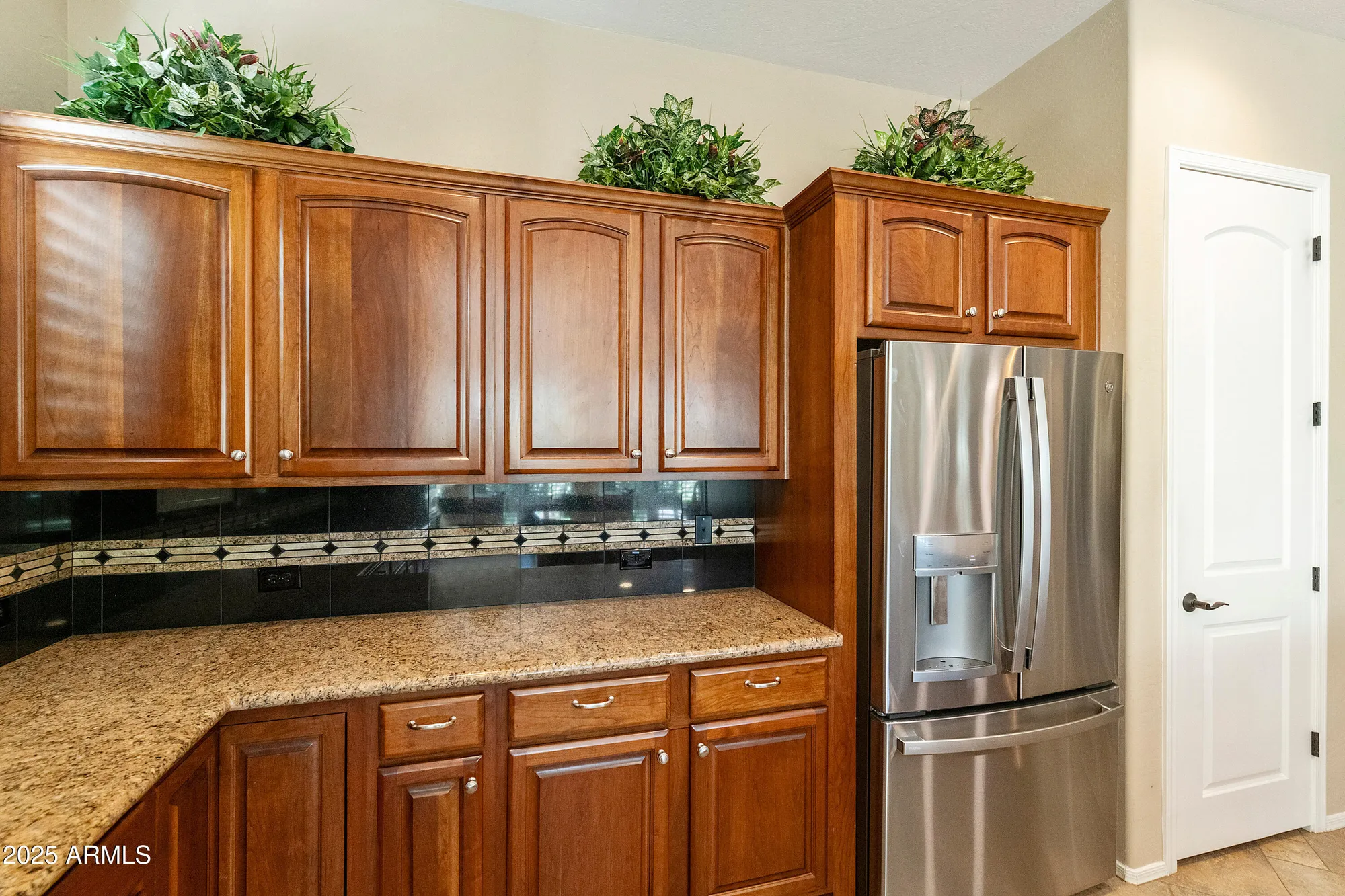 Property Slideshow image 11 of 55 | 4430 e carob dr, Gilbert, AZ, 85298