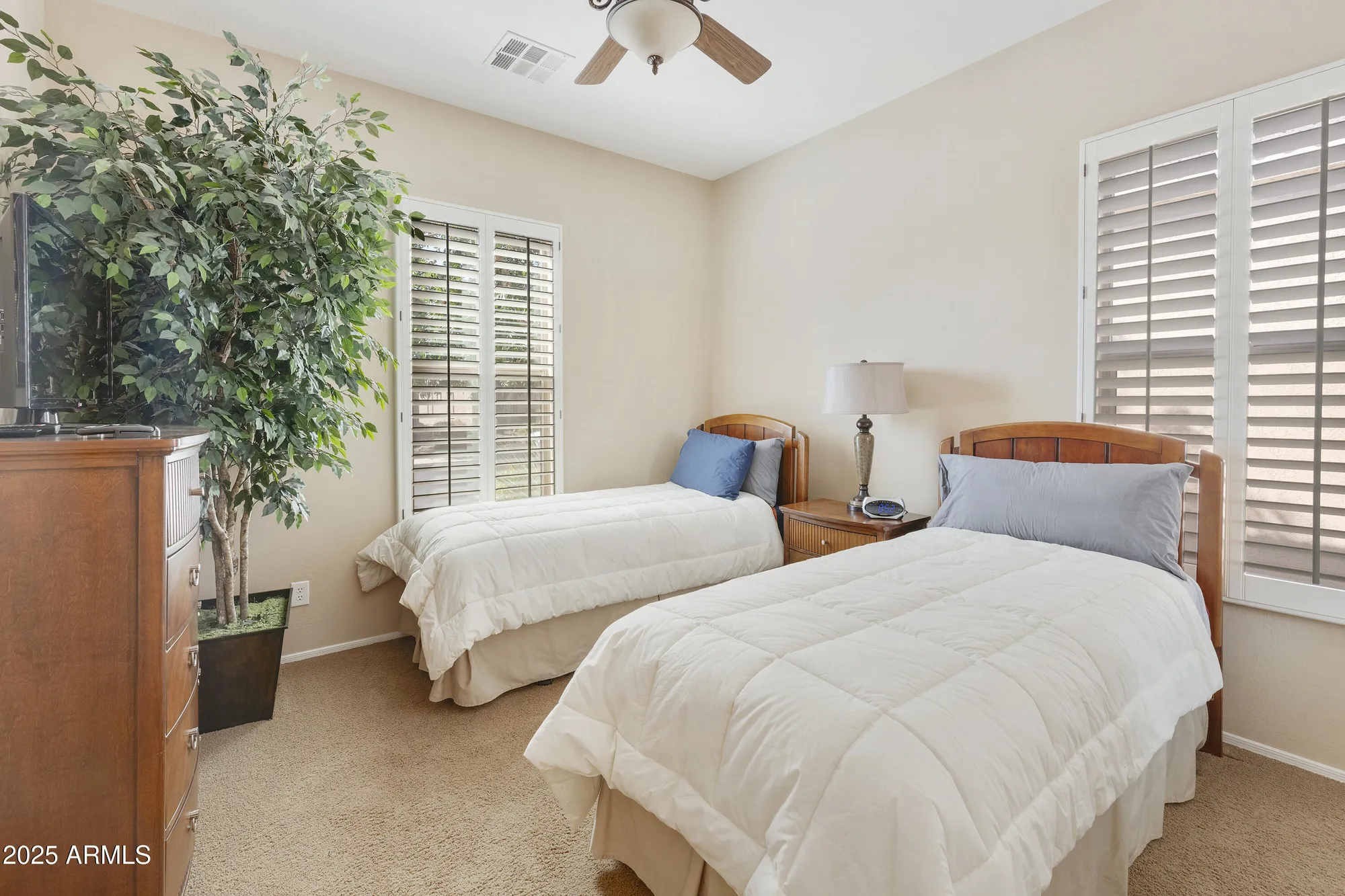 Property Slideshow image 24 of 55 | 4430 e carob dr, Gilbert, AZ, 85298