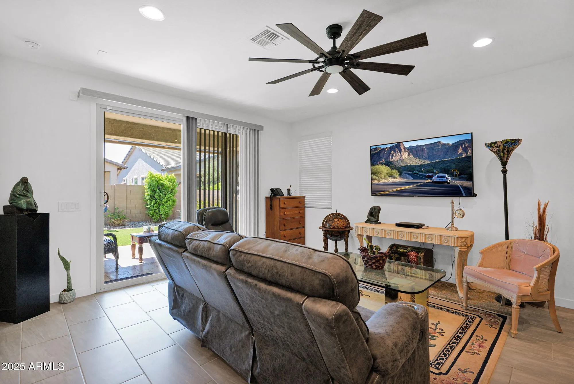 Property Slideshow image 11 of 31 | 24767 n 171st dr, Surprise, AZ, 85387