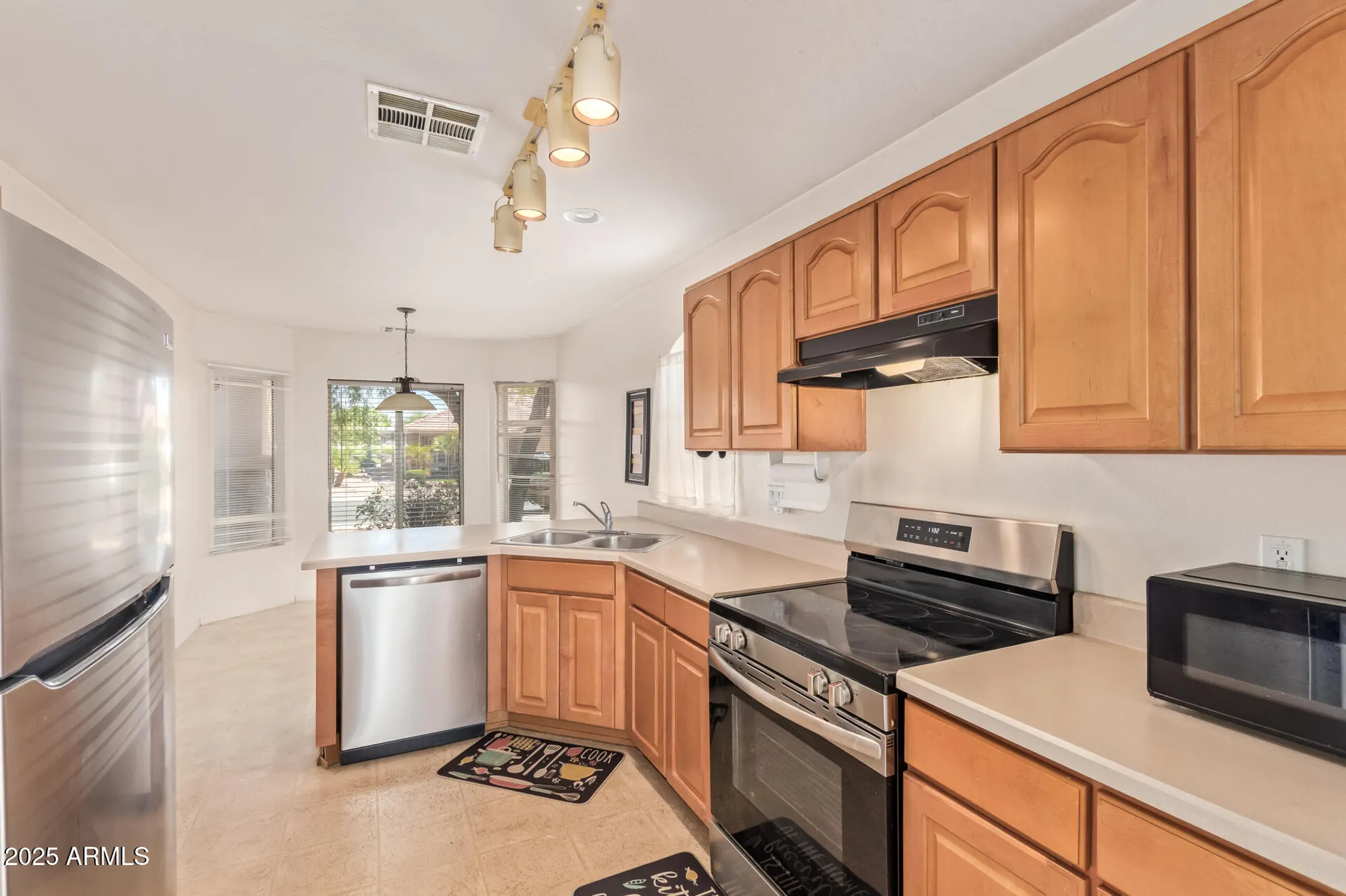 Property Slideshow image 3 of 24 | 23289 w arrow dr, Buckeye, AZ, 85326