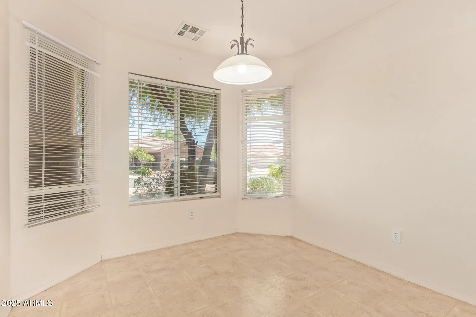 Property Slideshow image 9 of 24 | 23289 w arrow dr, Buckeye, AZ, 85326