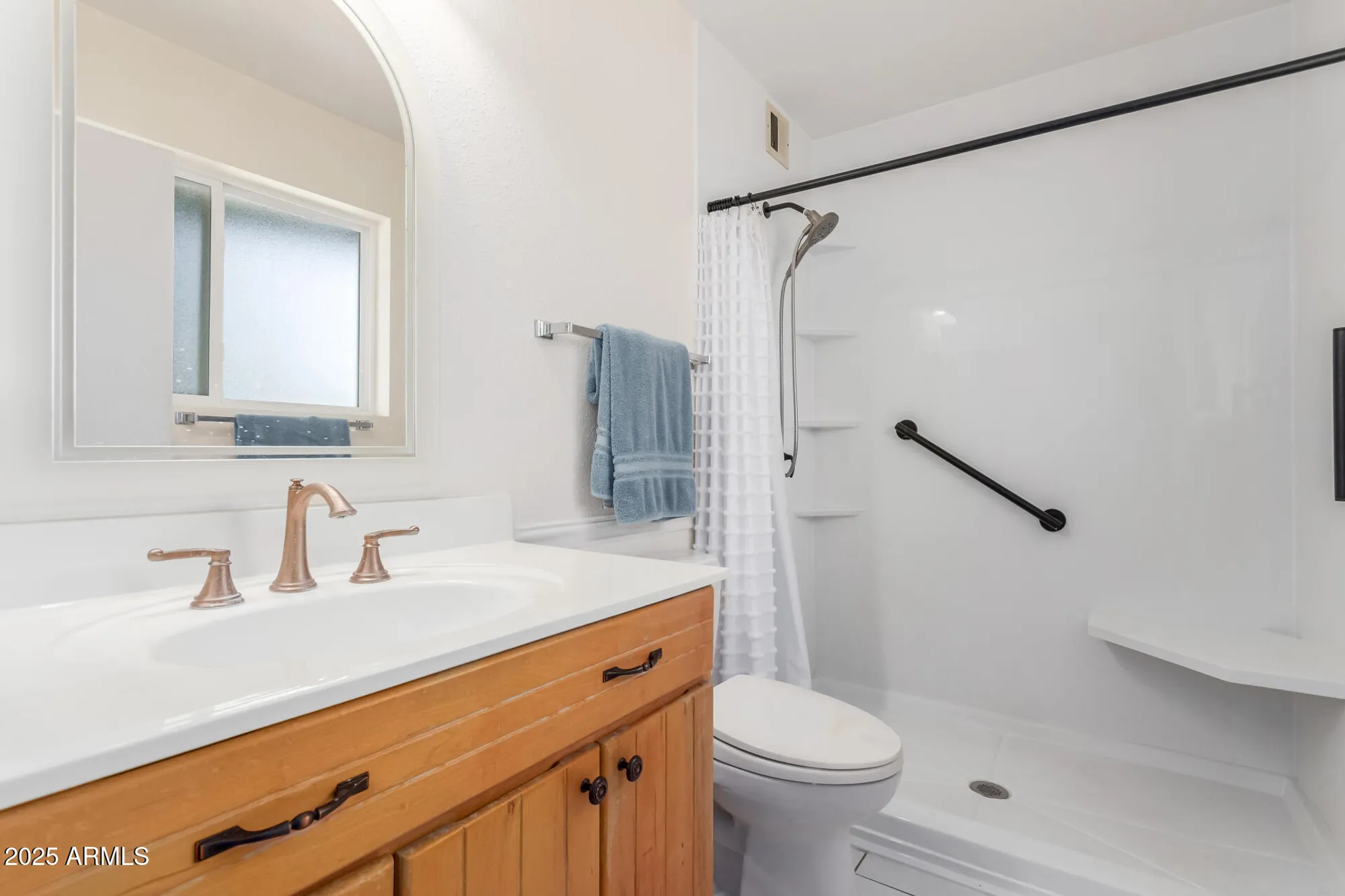 Property Slideshow image 19 of 44 | 10219 w snead cir, Sun City, AZ, 85351