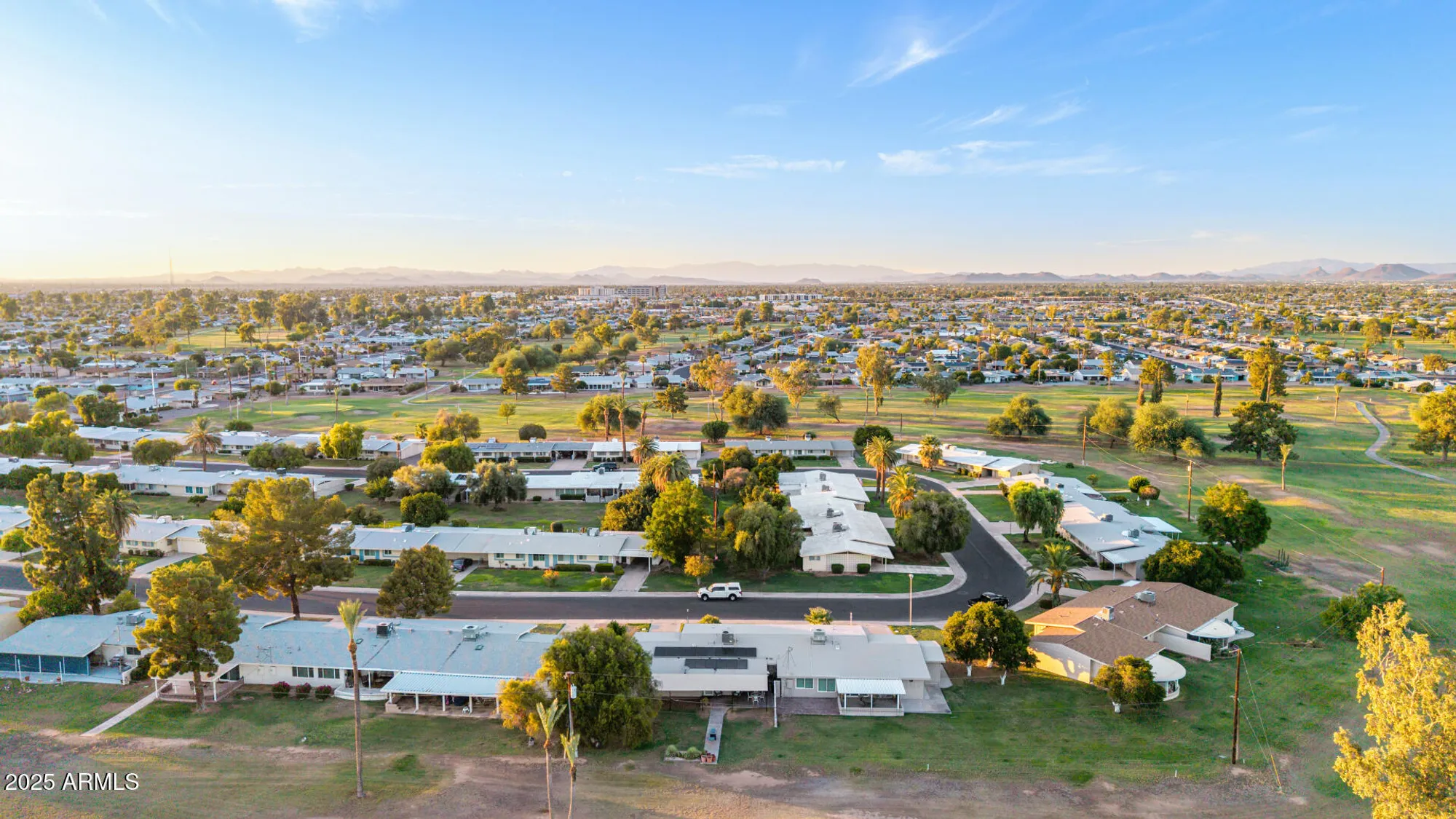 Property Slideshow image 39 of 44 | 10219 w snead cir, Sun City, AZ, 85351