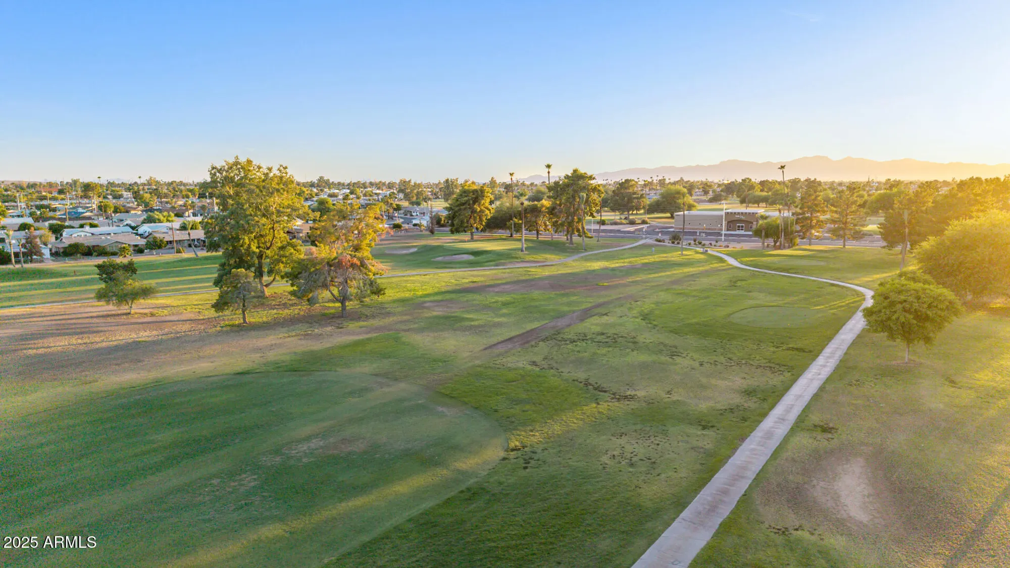 Property Slideshow image 37 of 44 | 10219 w snead cir, Sun City, AZ, 85351