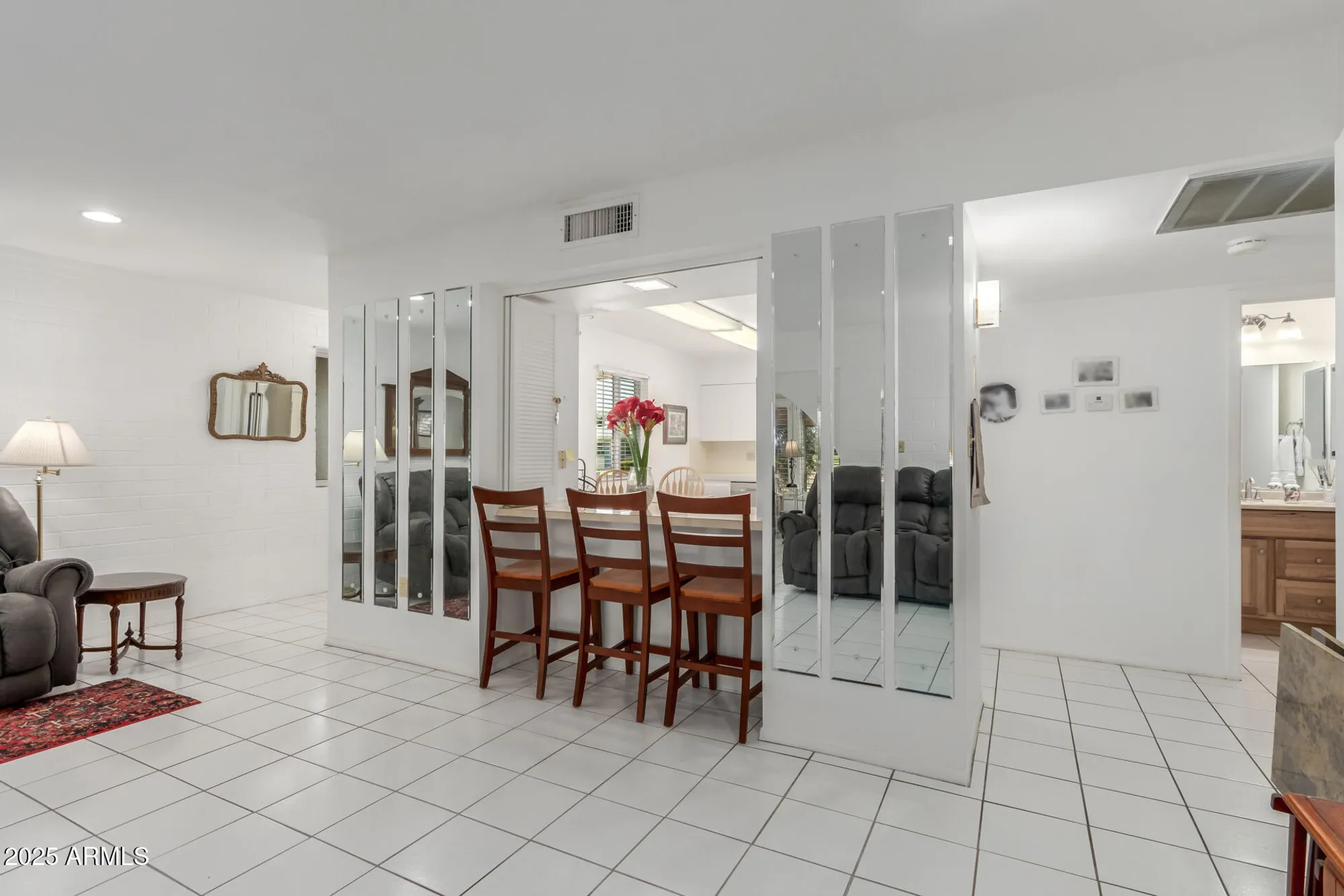 Property Slideshow image 7 of 44 | 10219 w snead cir, Sun City, AZ, 85351