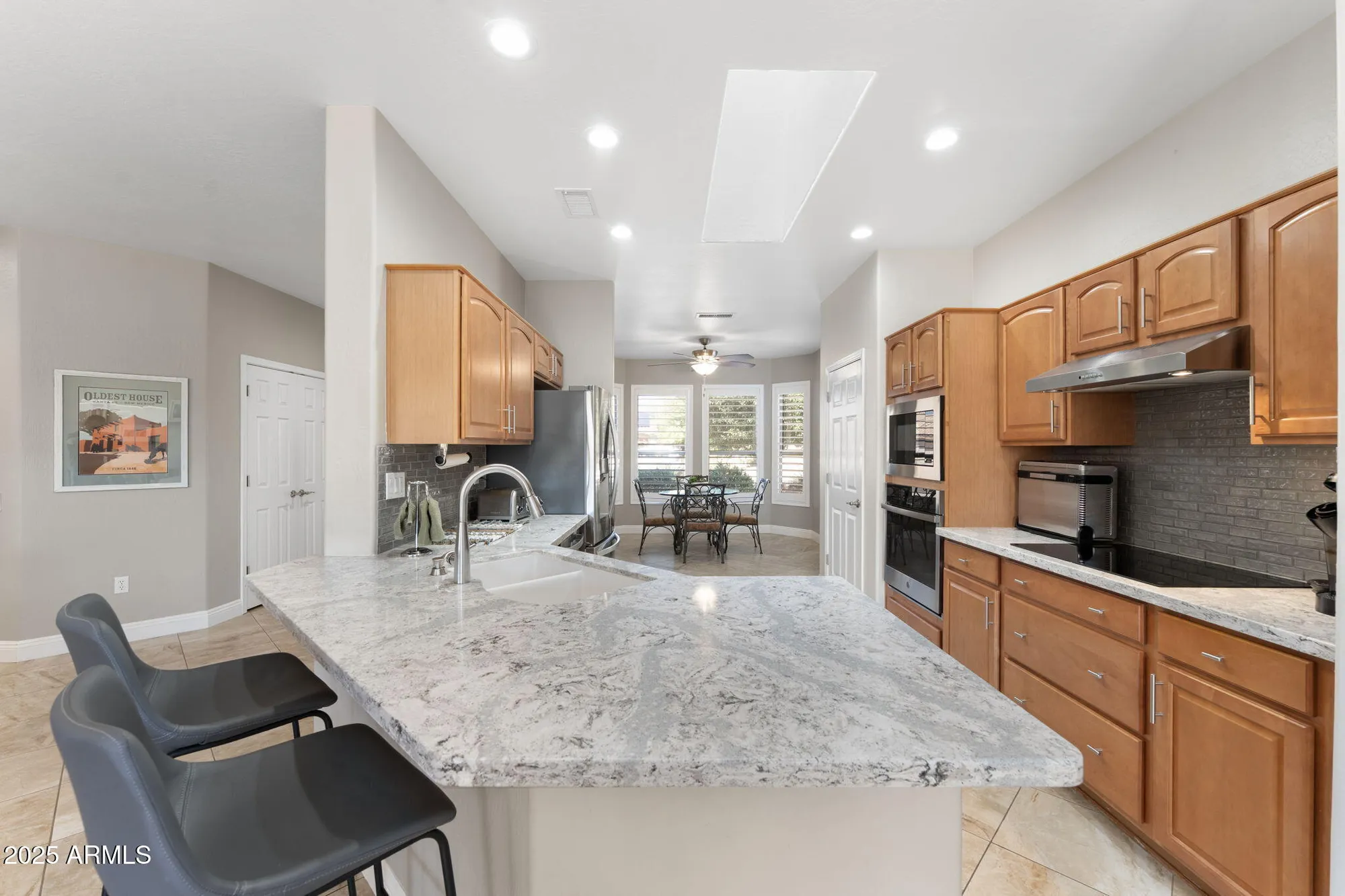 Property Slideshow image 12 of 36 | 19737 n hidden ridge dr, Surprise, AZ, 85374