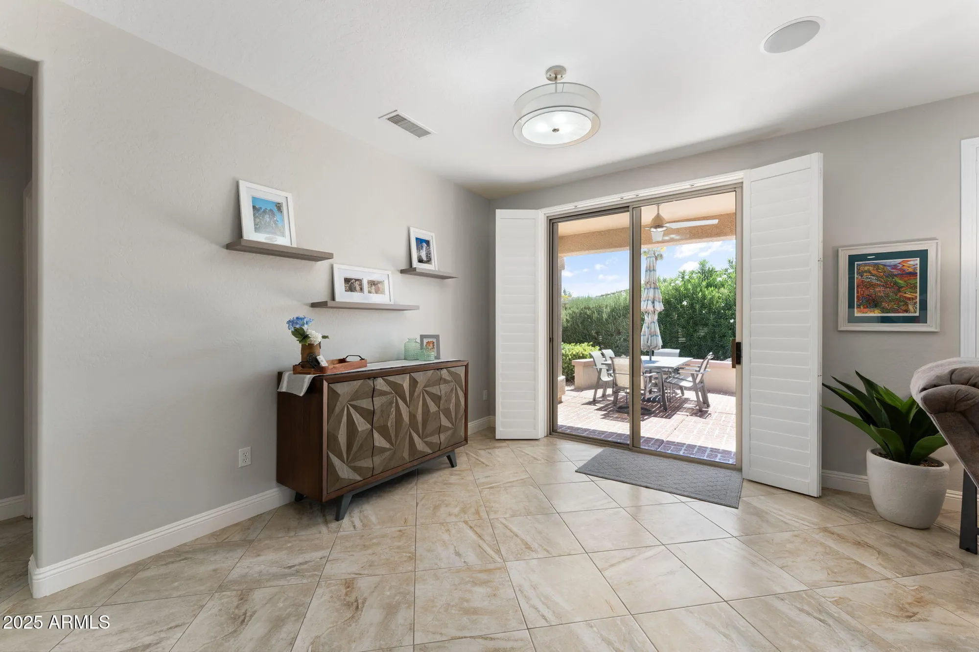 Property Slideshow image 24 of 36 | 19737 n hidden ridge dr, Surprise, AZ, 85374