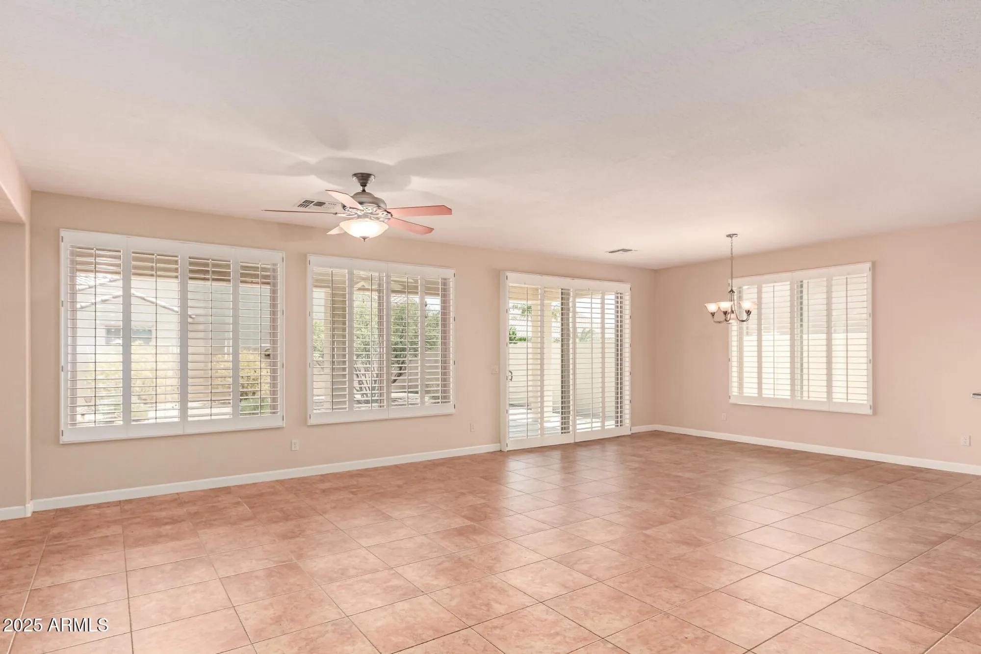 Property Slideshow image 9 of 57 | 5171 n blythe ct, Eloy, AZ, 85131