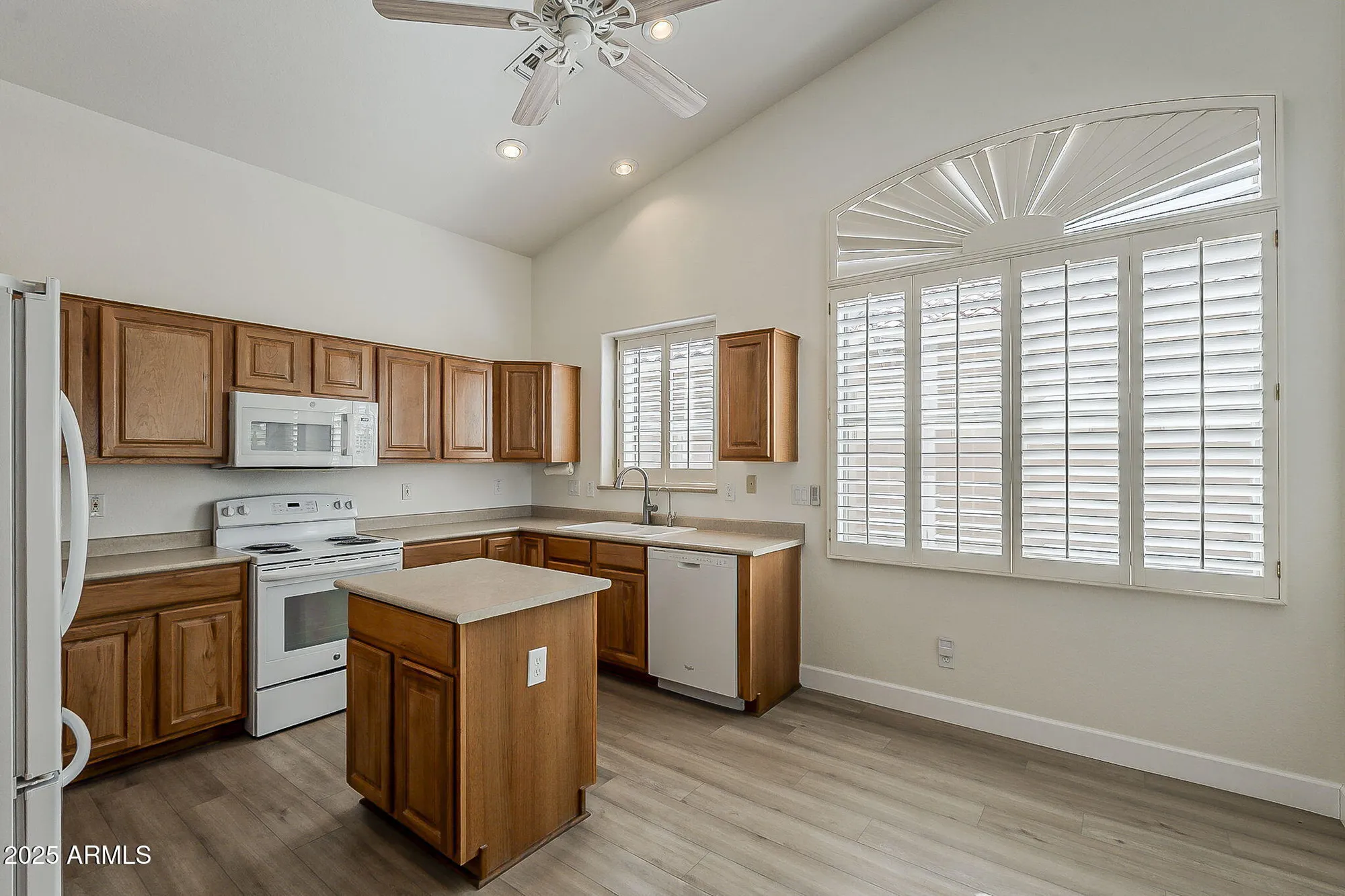 Property Slideshow image 6 of 27 | 18048 w fairway dr, Surprise, AZ, 85374