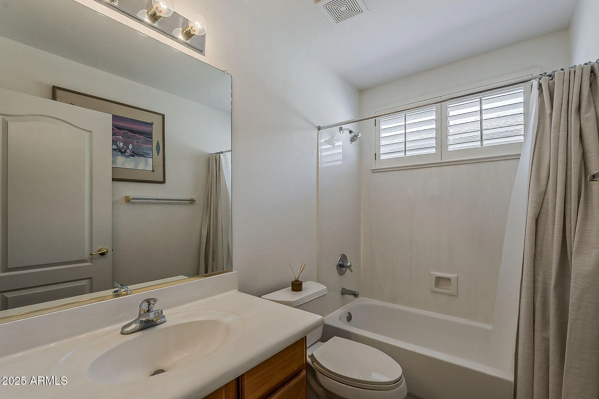 Property Slideshow image 18 of 27 | 18048 w fairway dr, Surprise, AZ, 85374