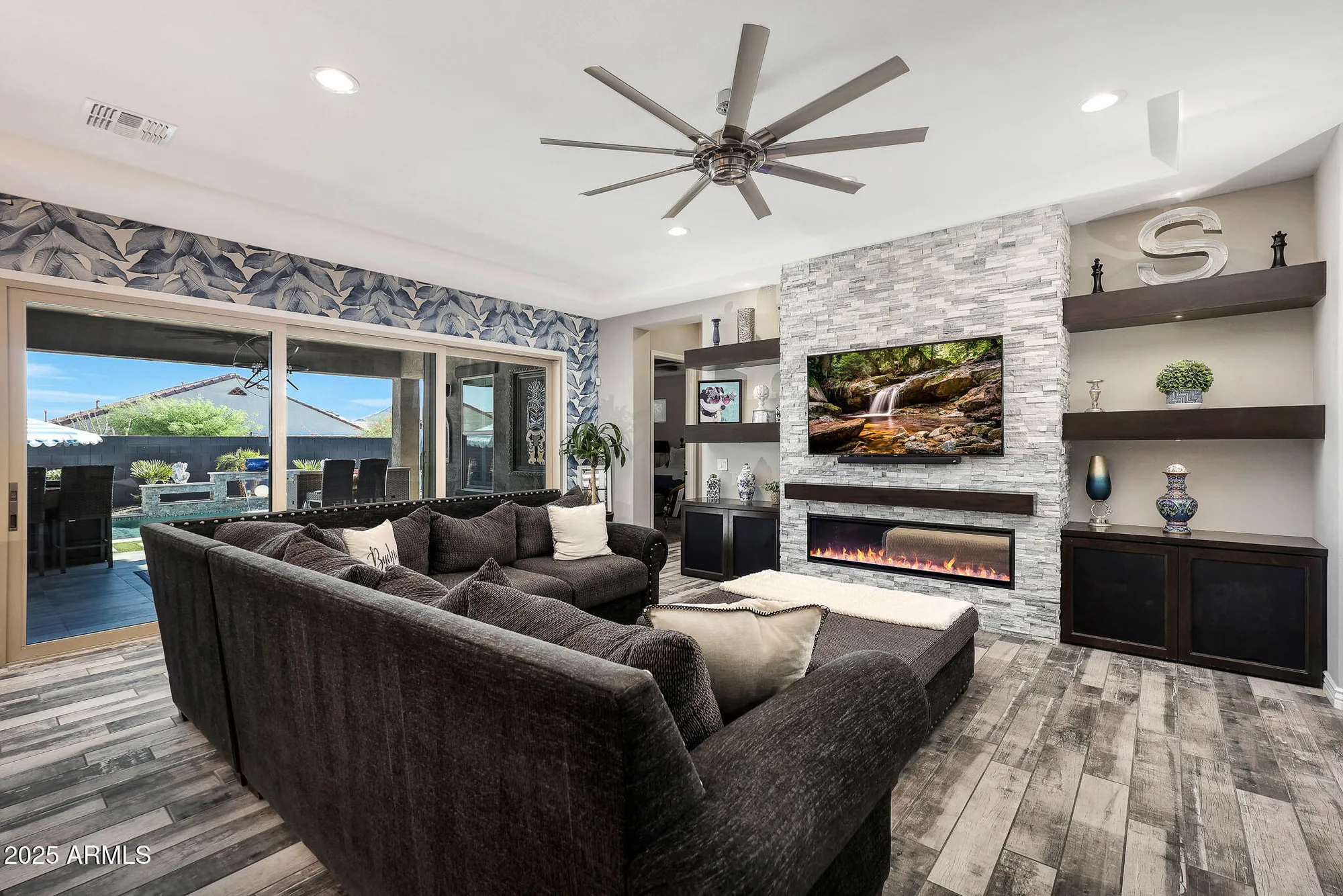 Property Slideshow image 8 of 70 | 20591 w pasadena ave, Buckeye, AZ, 85396