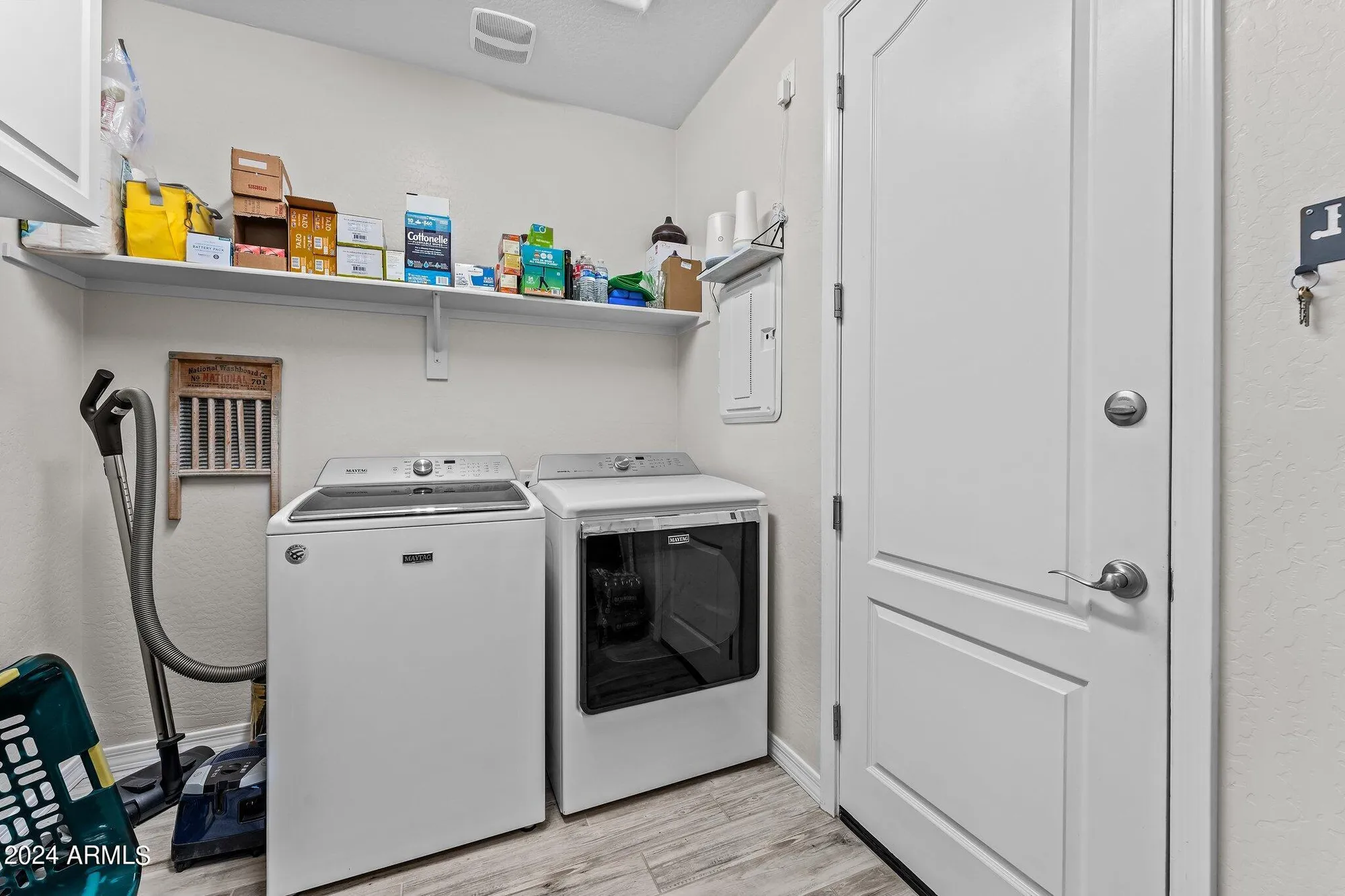 Property Slideshow image 27 of 45 | 4320 buffalo rdg, Wickenburg, AZ, 85390