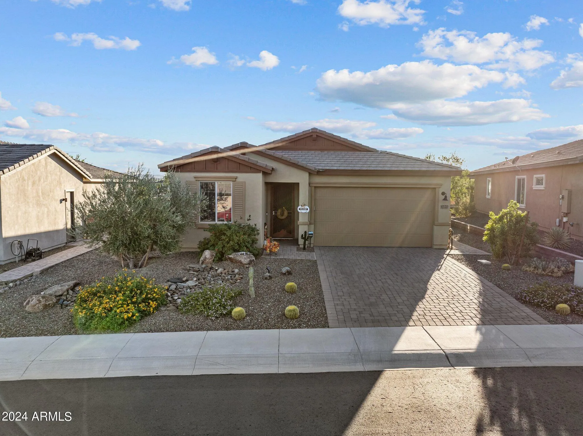 Property Slideshow image 33 of 45 | 4320 buffalo rdg, Wickenburg, AZ, 85390
