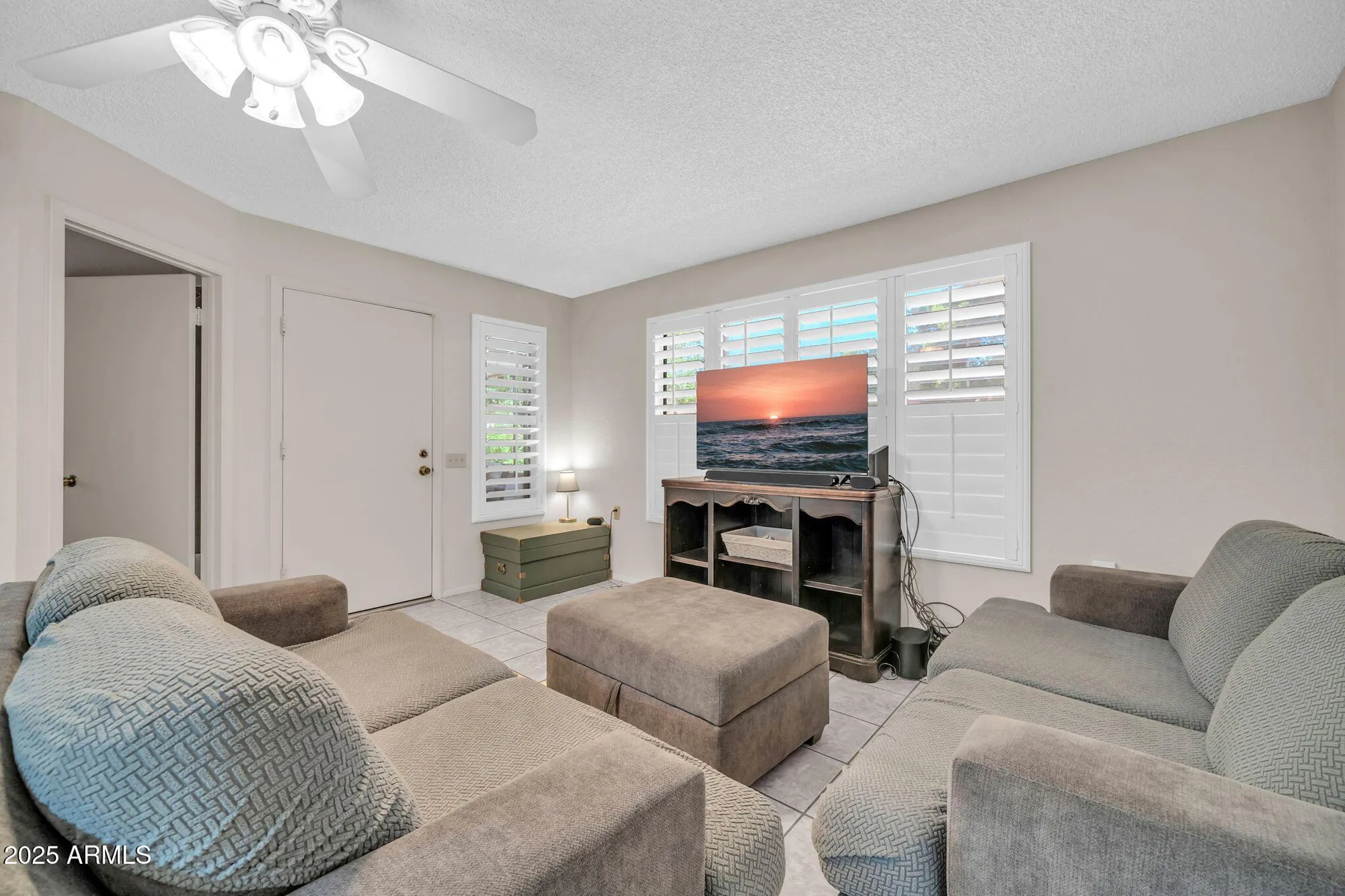 Property Slideshow image 5 of 22 | 14300 w bell rd 83, Surprise, AZ, 85374