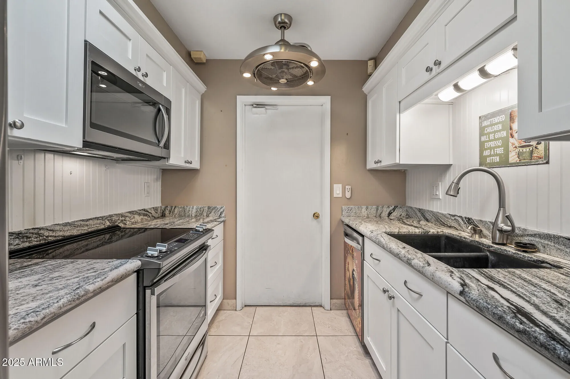 Property Slideshow image 15 of 51 | 13447 w copperstone dr, Sun City West, AZ, 85375