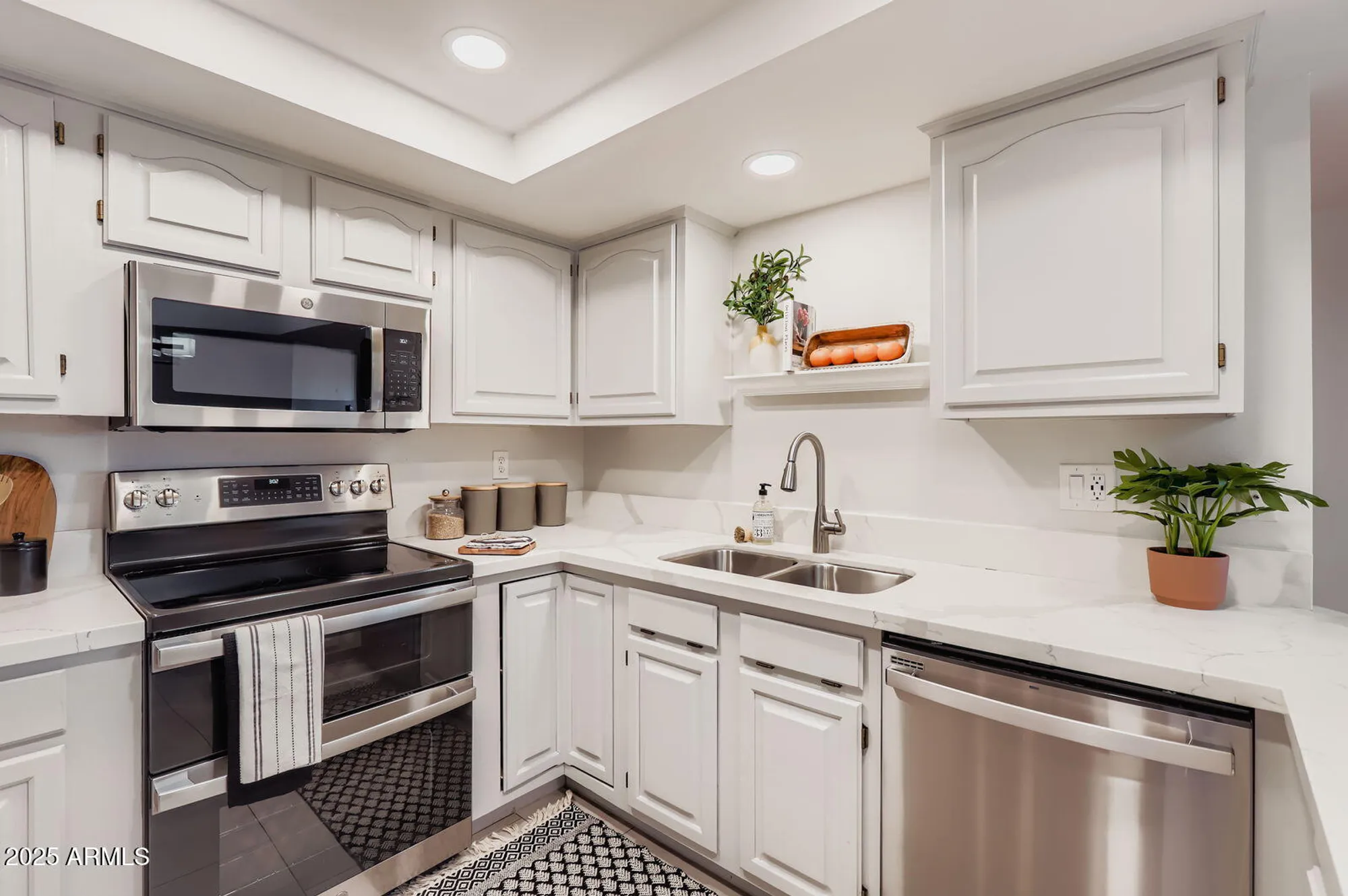 Property Slideshow image 8 of 20 | 17404 n 99th ave 237, Sun City, AZ, 85373