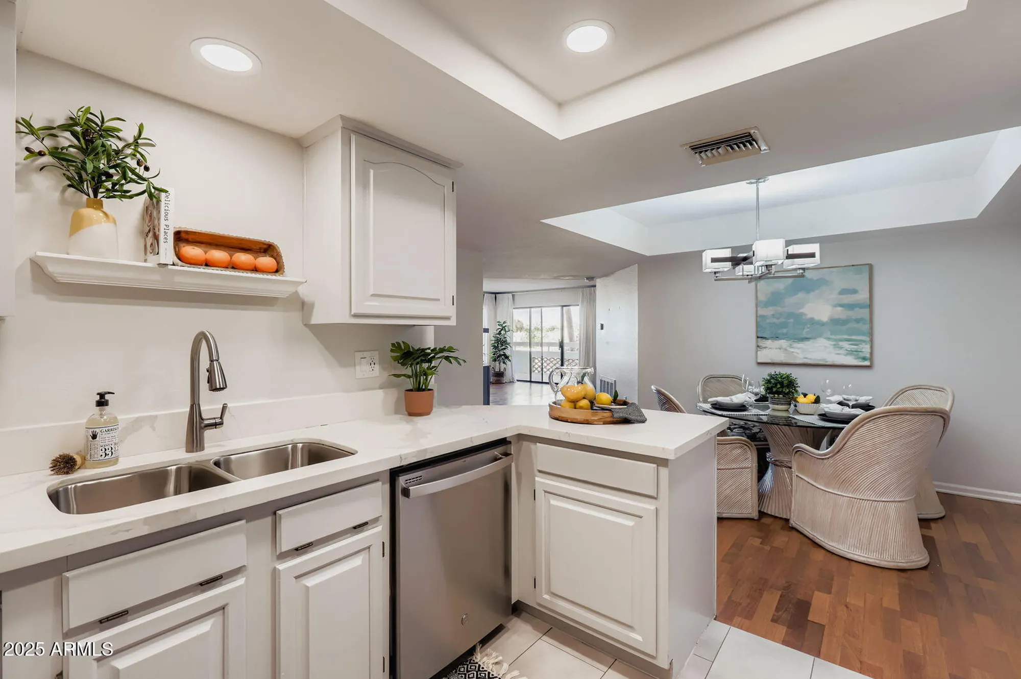 Property Slideshow image 9 of 20 | 17404 n 99th ave 237, Sun City, AZ, 85373