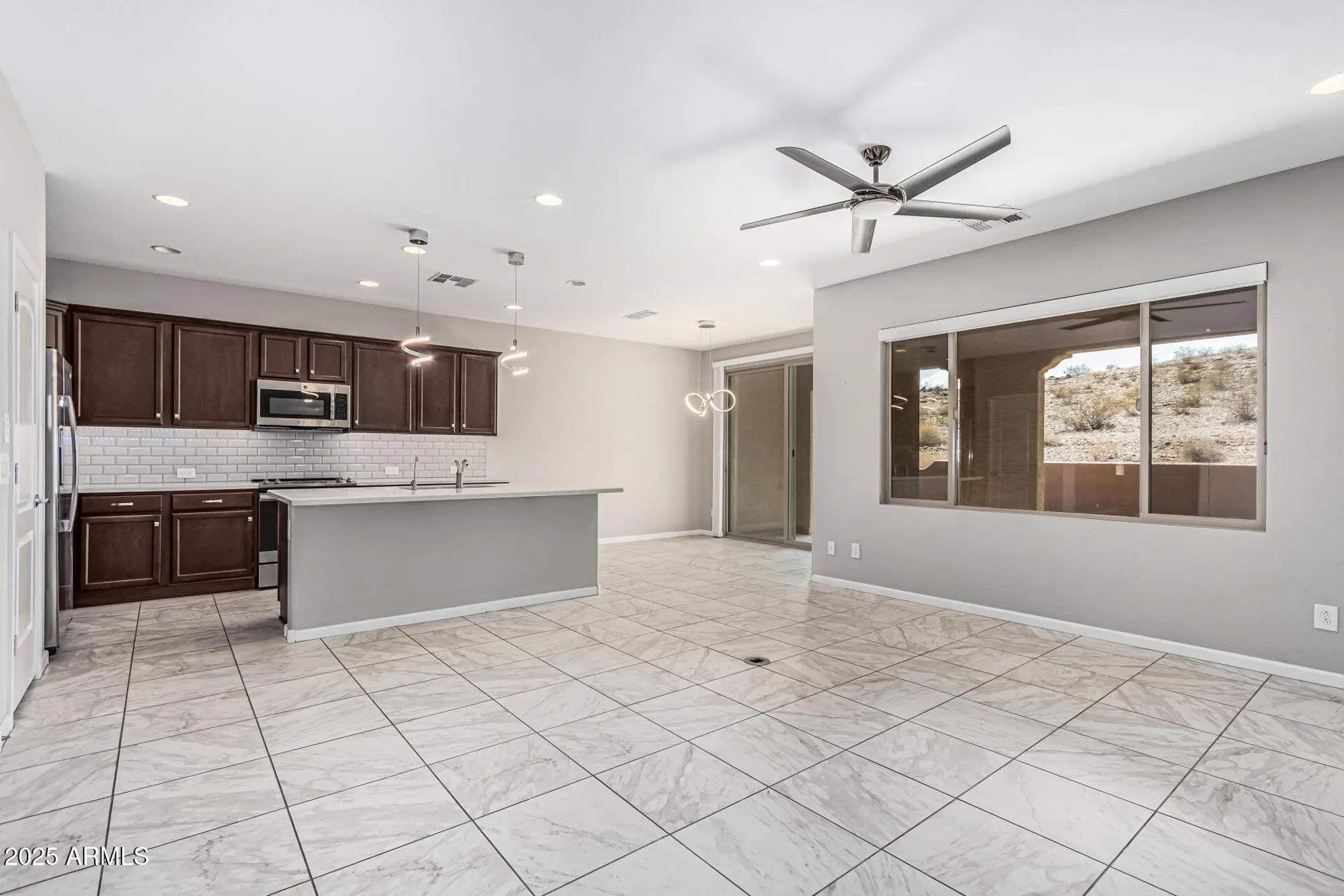 Property Slideshow image 10 of 32 | 4776 w gulch dr, Eloy, AZ, 85131