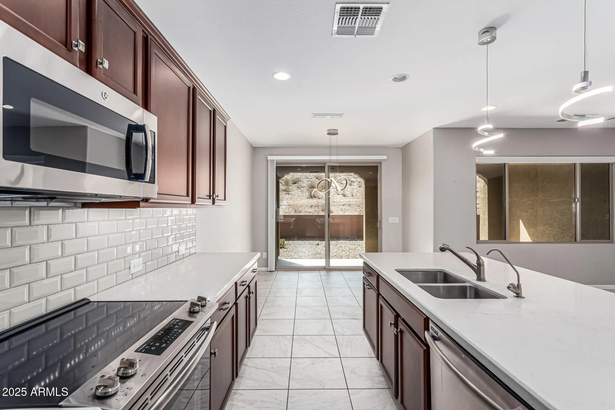 Property Slideshow image 2 of 32 | 4776 w gulch dr, Eloy, AZ, 85131