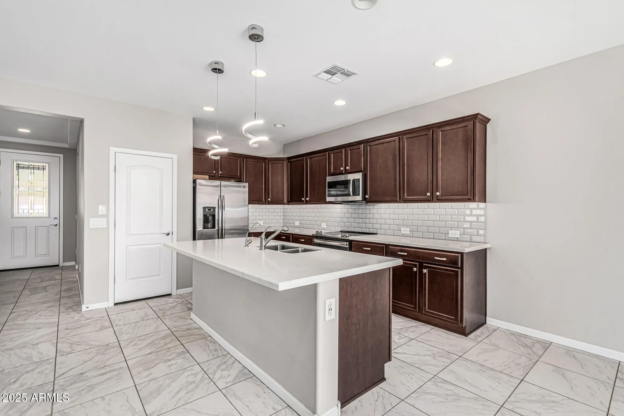 Property Slideshow image 11 of 32 | 4776 w gulch dr, Eloy, AZ, 85131