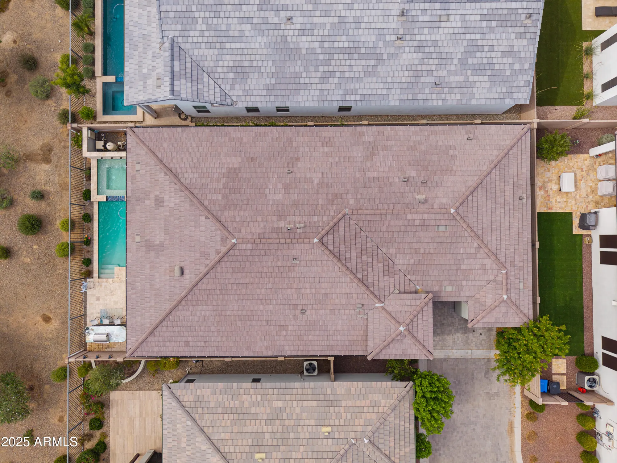 Property Slideshow image 43 of 77 | 11243 n northfield st, Surprise, AZ, 85388