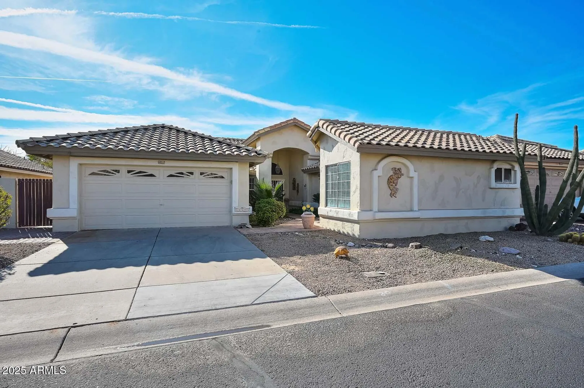 Property Slideshow image 4 of 58 | 14423 w morning star trl, Surprise, AZ, 85374