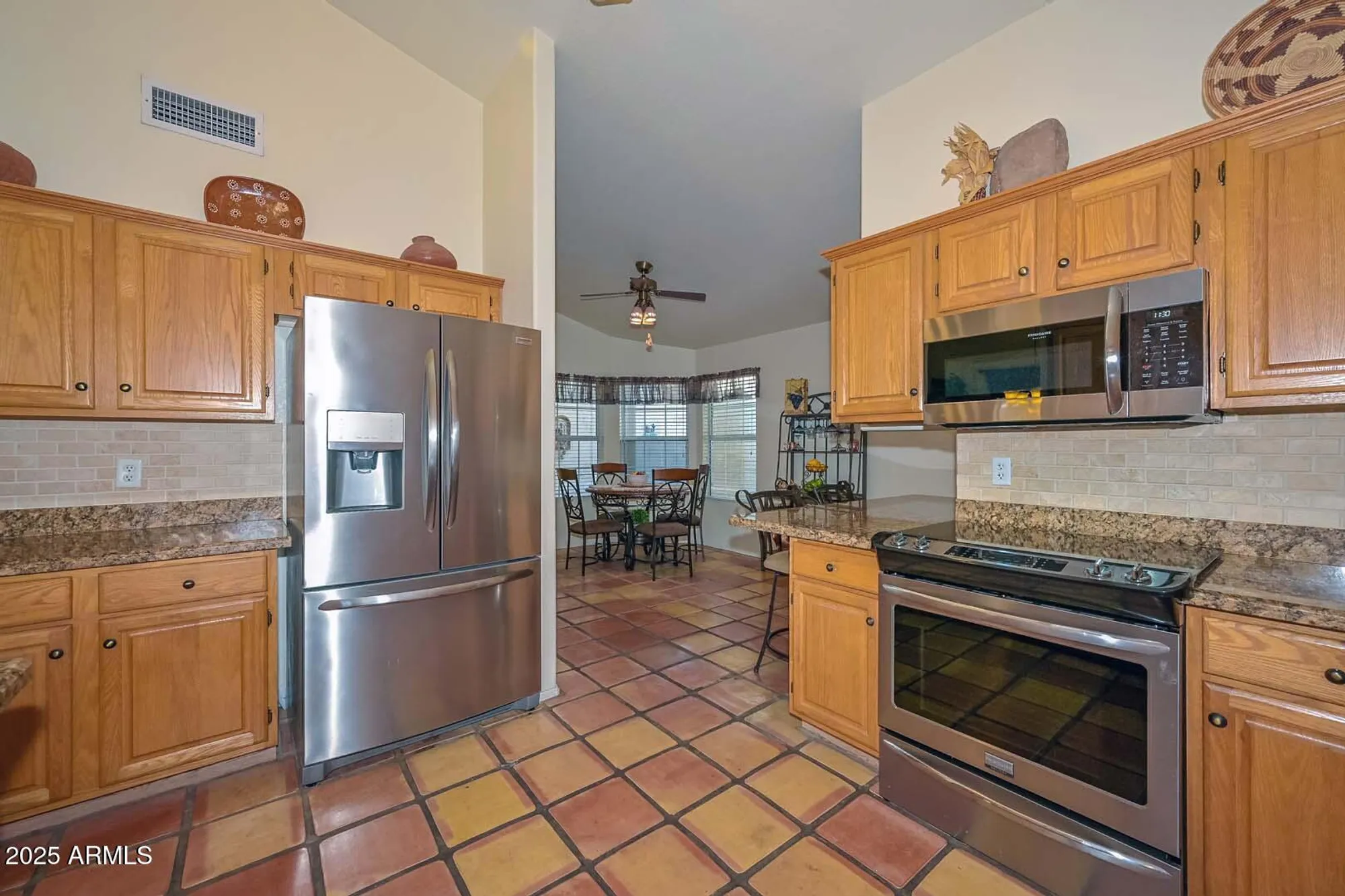 Property Slideshow image 16 of 58 | 14423 w morning star trl, Surprise, AZ, 85374