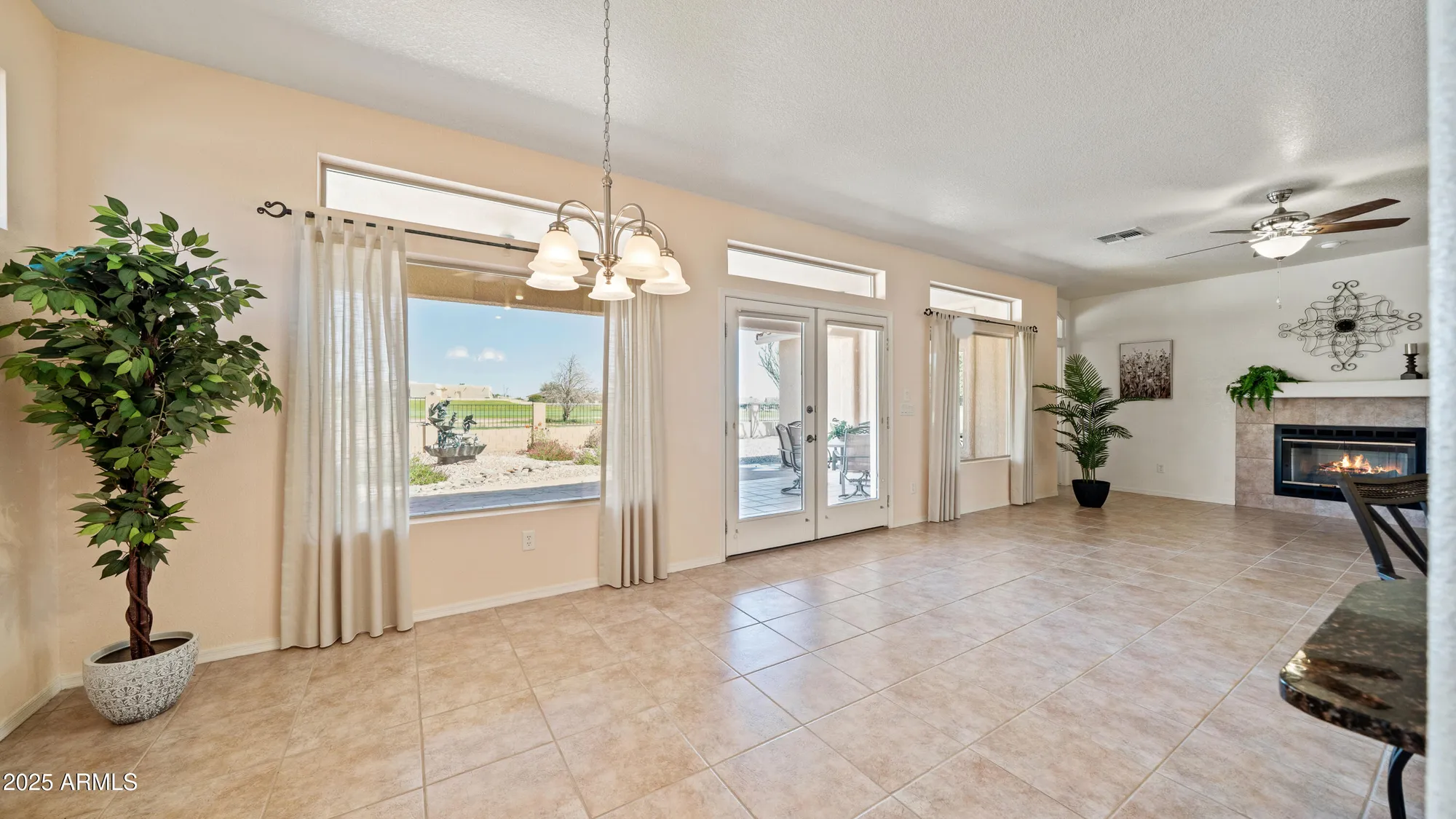 Property Slideshow image 19 of 47 | 2601 coral brooke dr, Sierra Vista, AZ, 85650