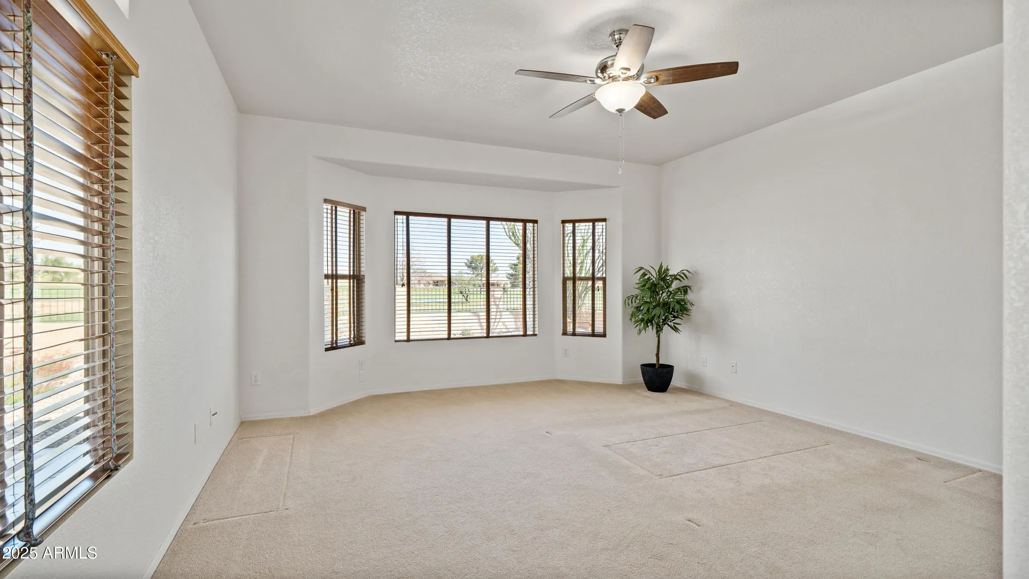 Property Slideshow image 22 of 47 | 2601 coral brooke dr, Sierra Vista, AZ, 85650