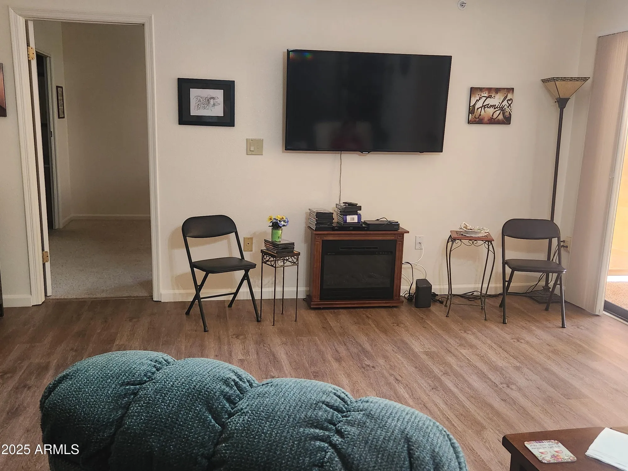 Property Slideshow image 5 of 19 | 10330 w thunderbird blvd c103, Sun City, AZ, 85351