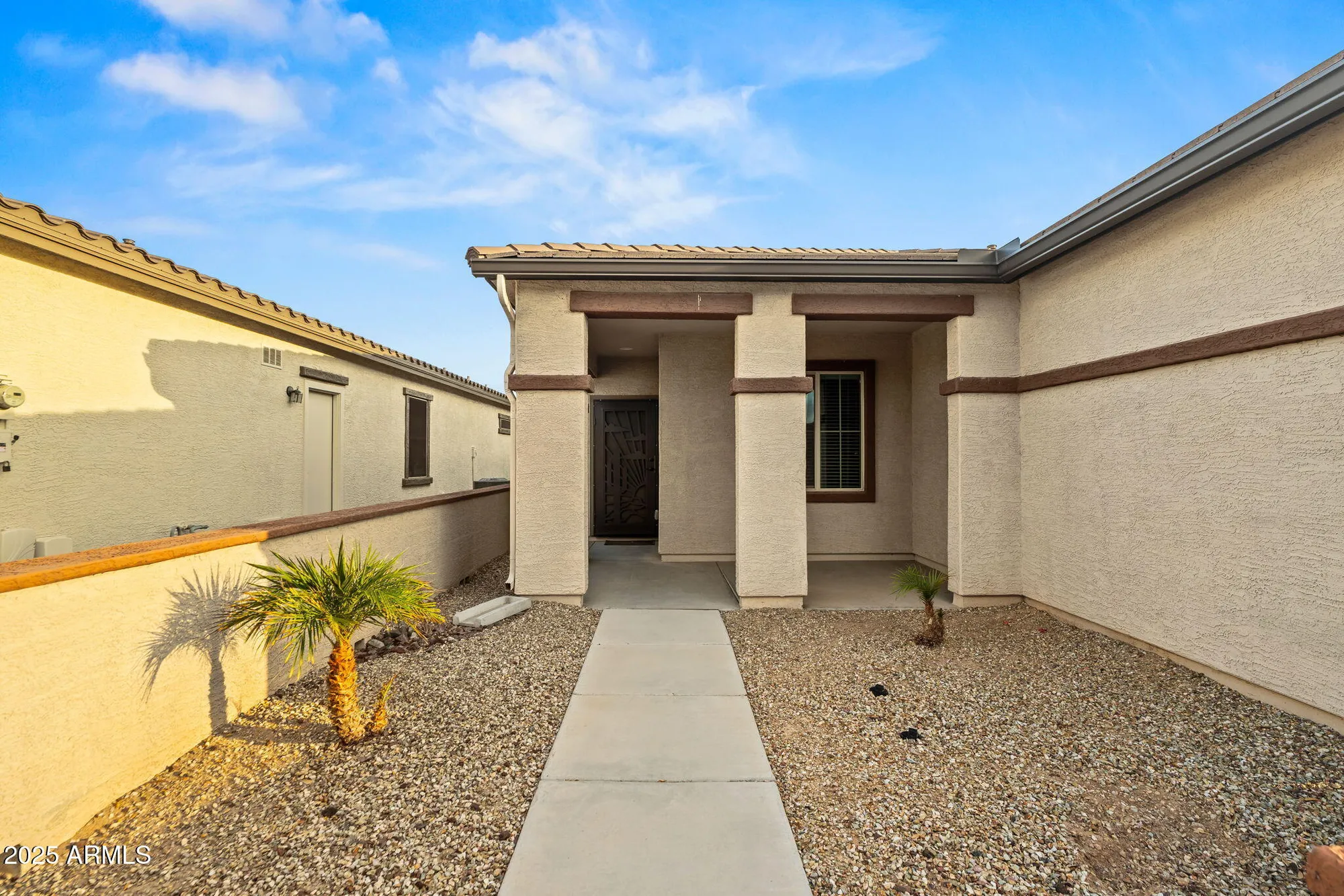 Property Slideshow image 6 of 92 | 17881 w silver fox way, Goodyear, AZ, 85338