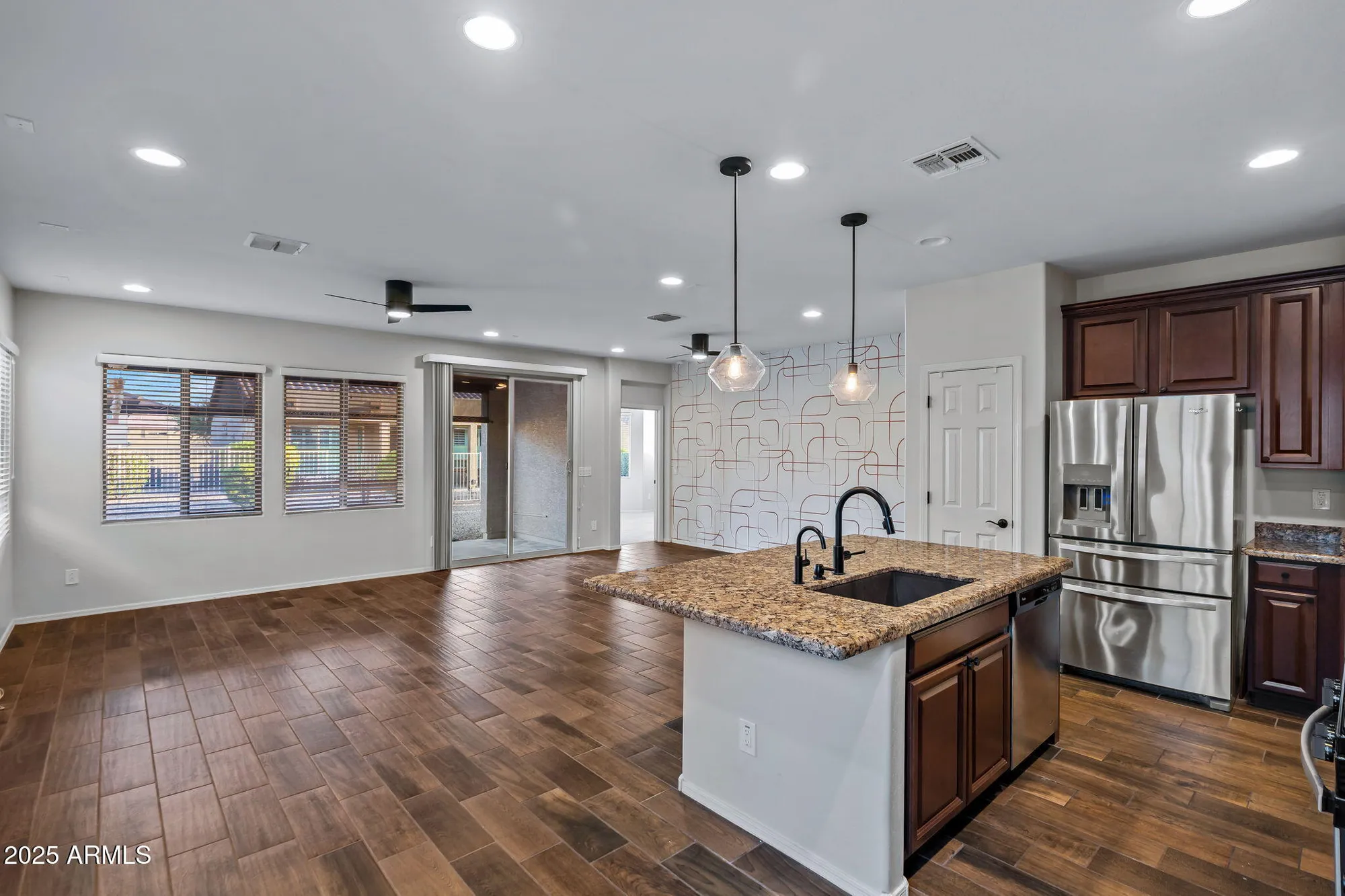 Property Slideshow image 26 of 92 | 17881 w silver fox way, Goodyear, AZ, 85338