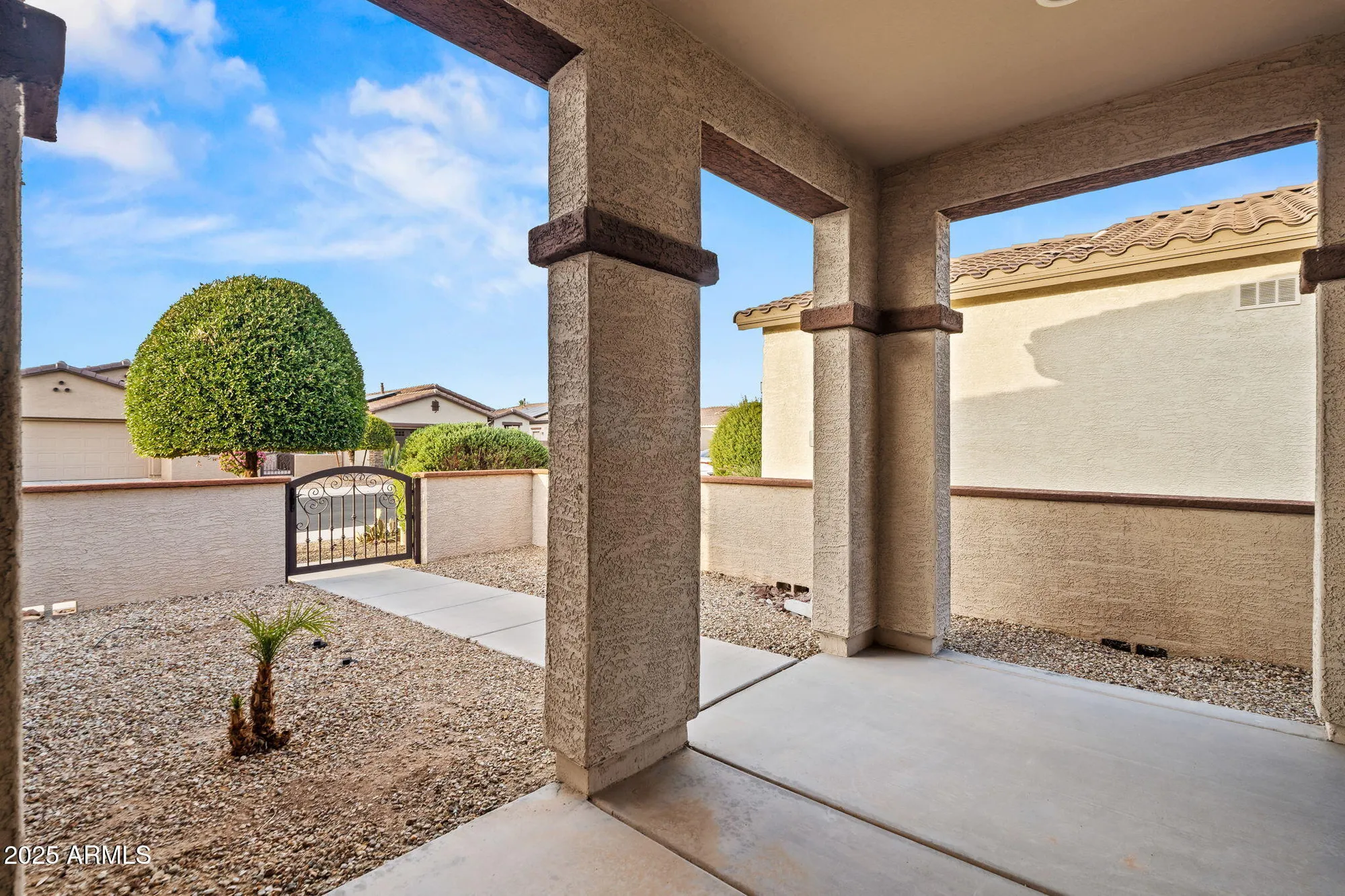 Property Slideshow image 8 of 92 | 17881 w silver fox way, Goodyear, AZ, 85338